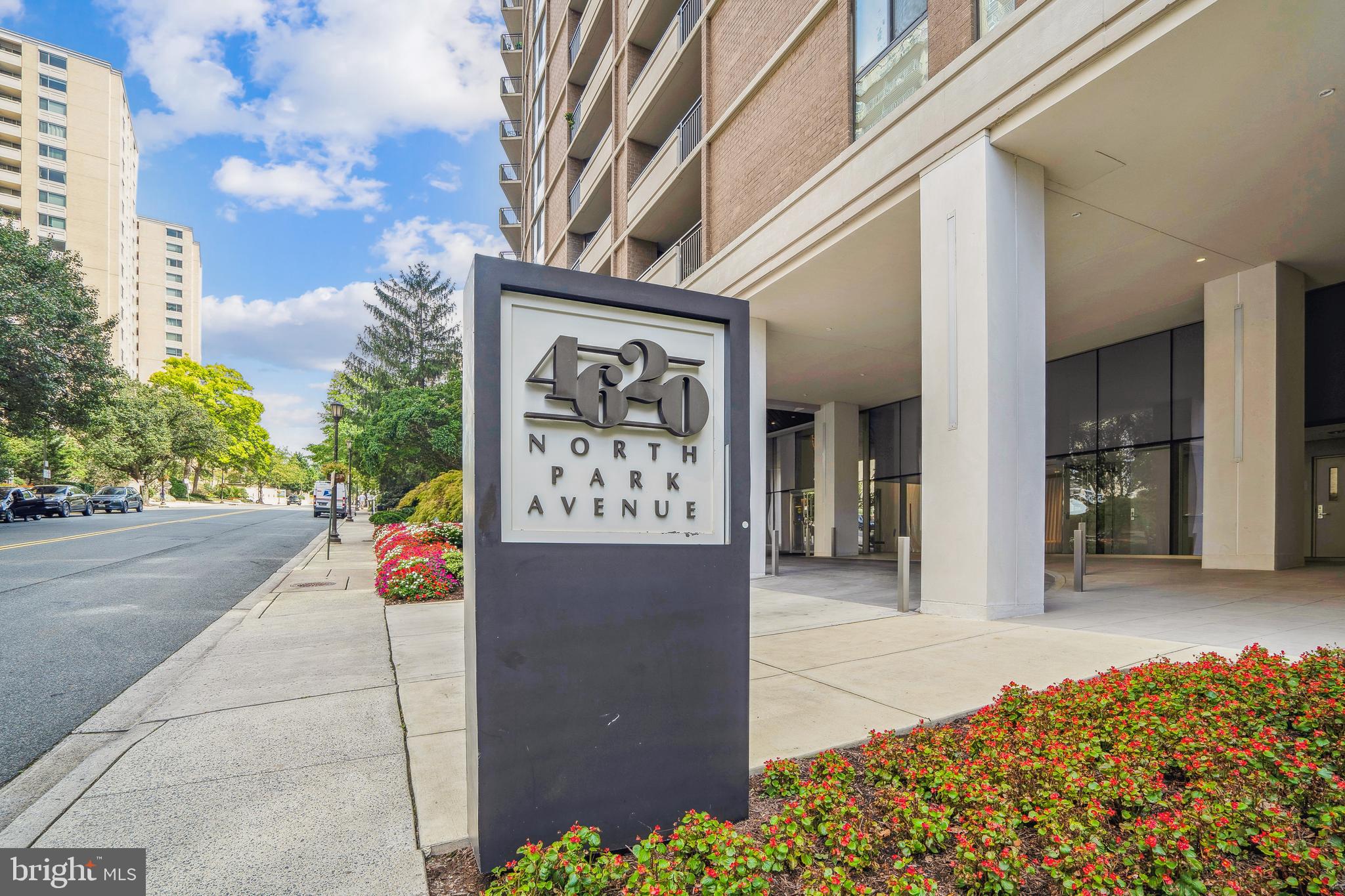 4620 N PARK AVENUE 911E