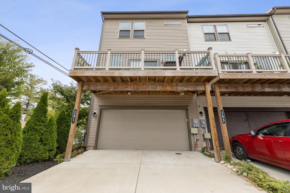 EDWARDS LANDING - Residential Lease