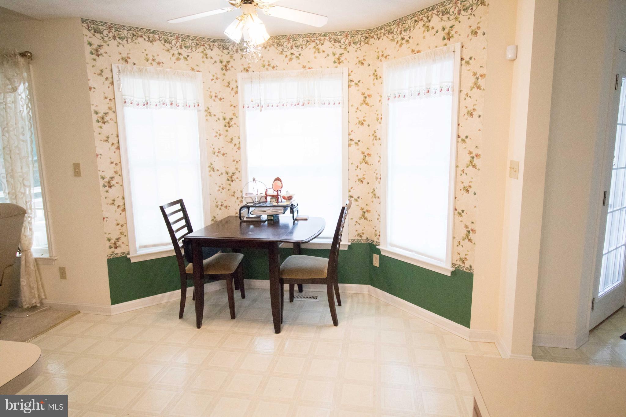 CHESTNUT HILLS - Residential