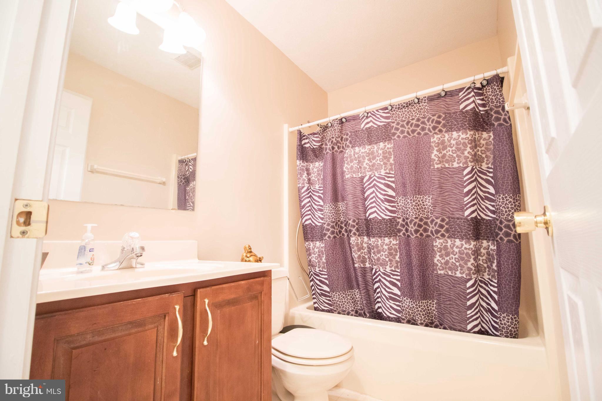 CHESTNUT HILLS - Residential