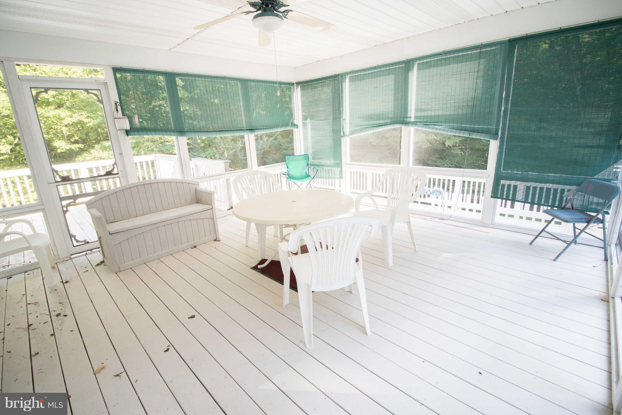 CHESTNUT HILLS - Residential