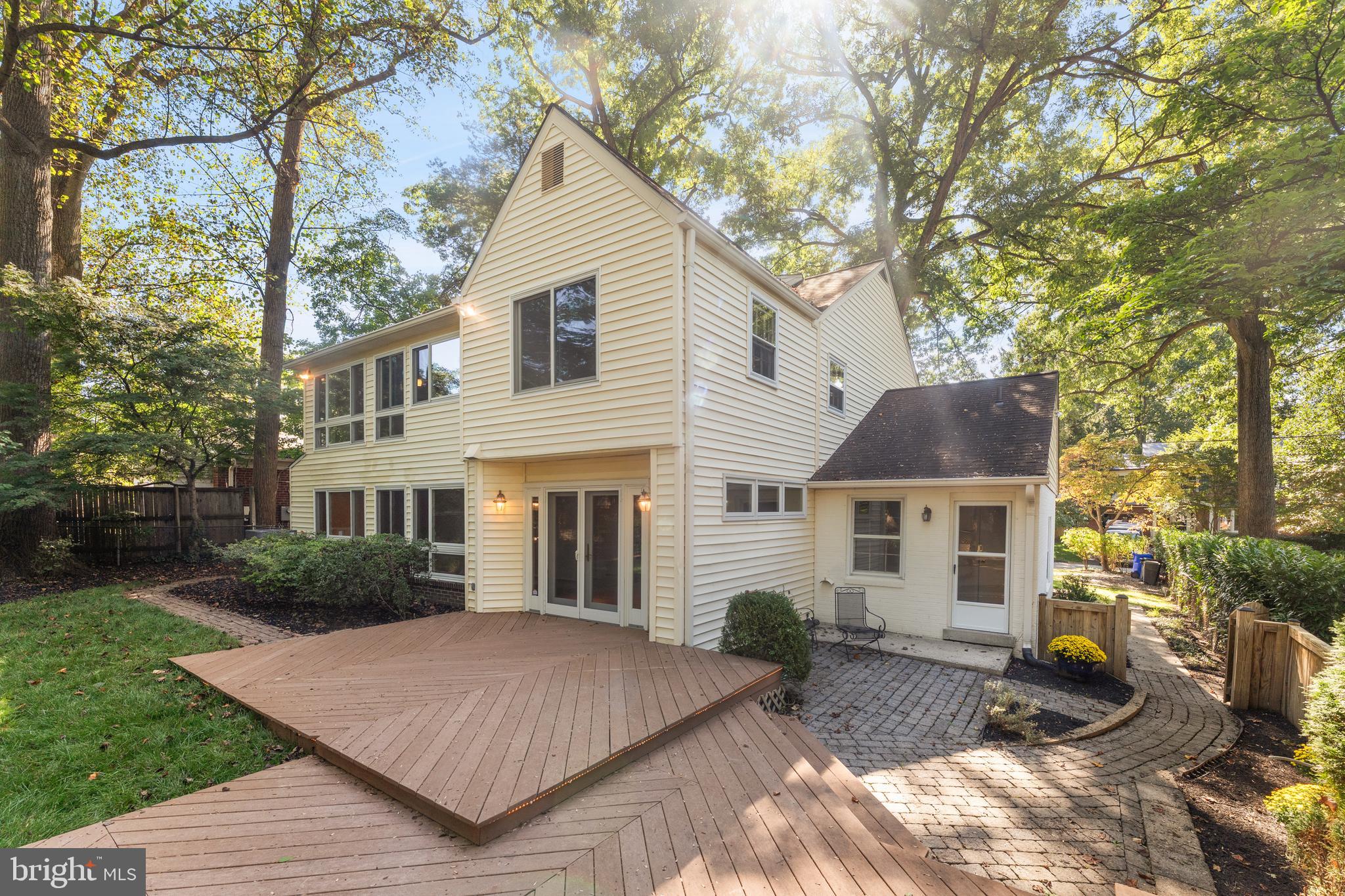 1707 MYRTLE ROAD