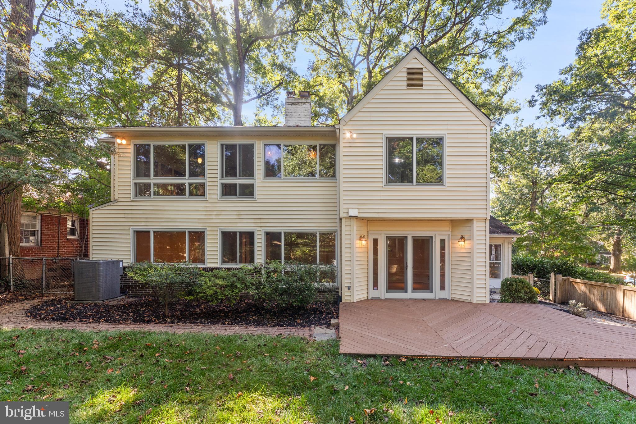 1707 MYRTLE ROAD