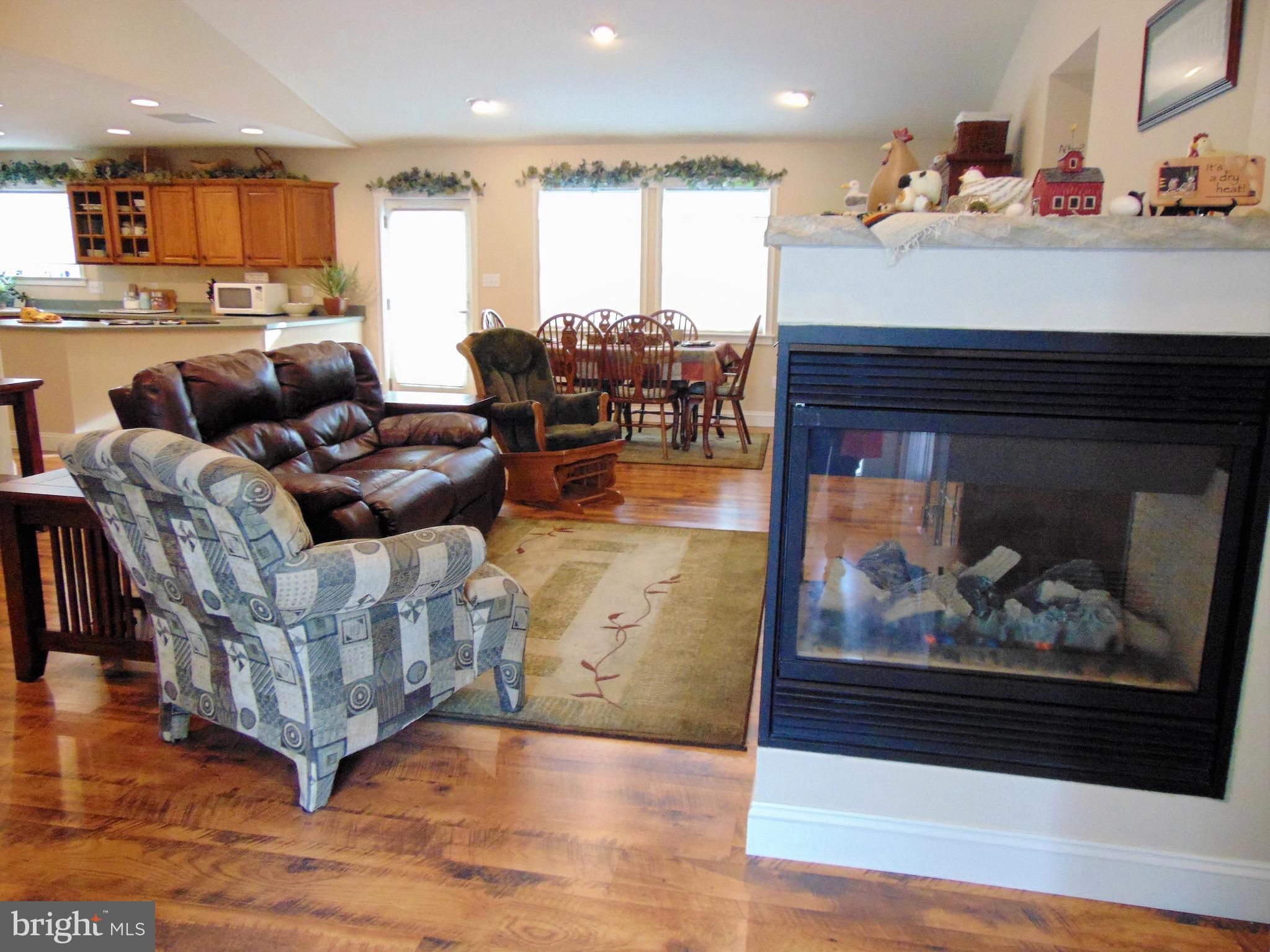 LAUREL RIDGE - Residential