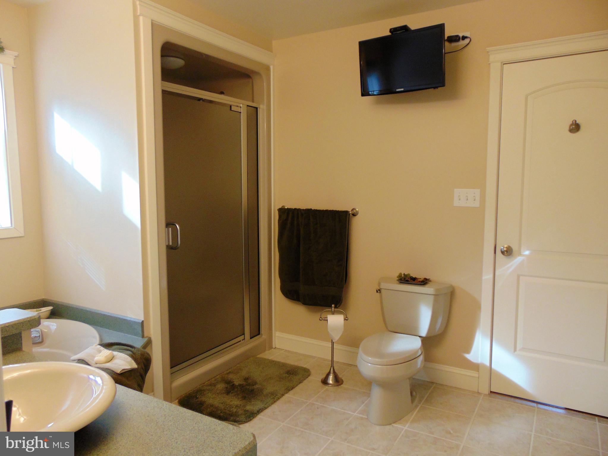 LAUREL RIDGE - Residential