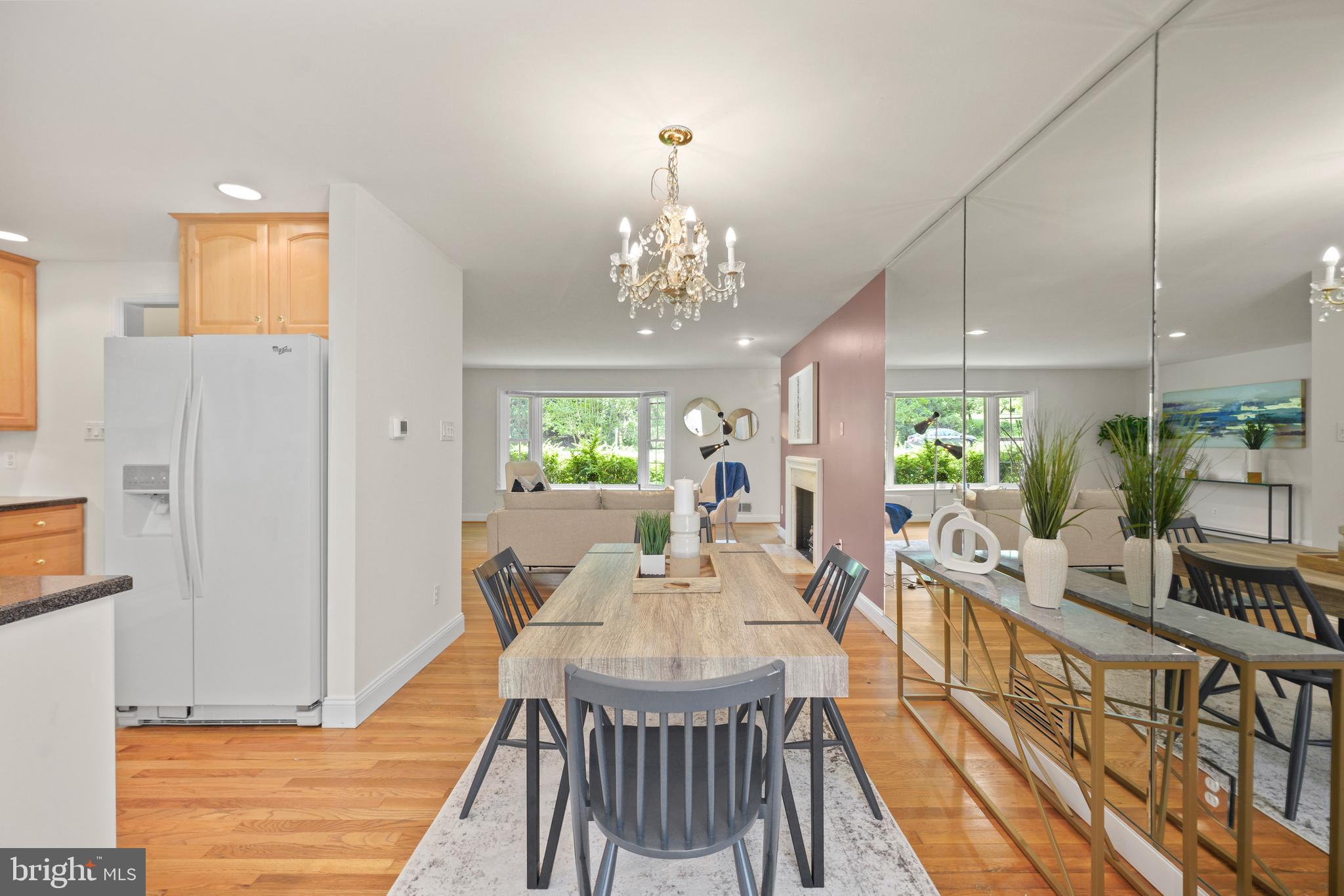 MEADOWOOD - Residential