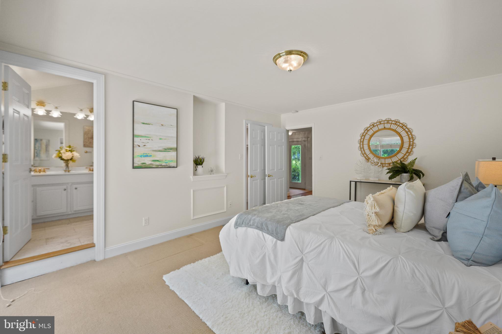 MEADOWOOD - Residential