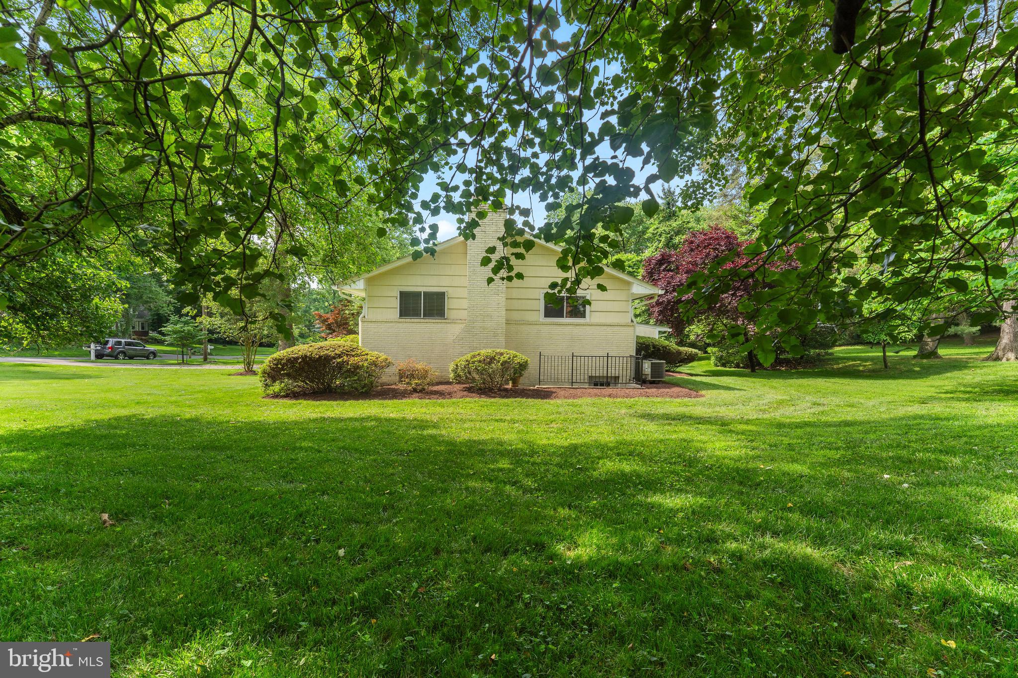 MEADOWOOD - Residential