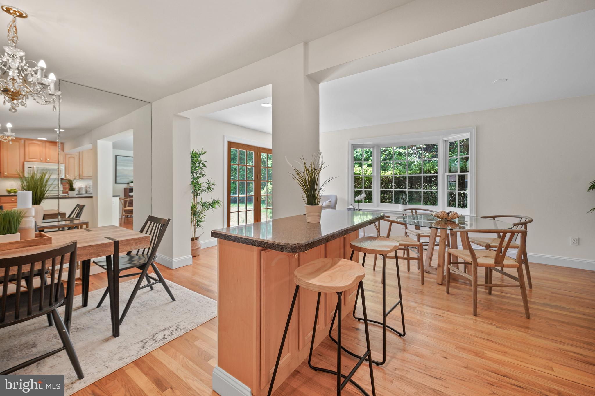 MEADOWOOD - Residential