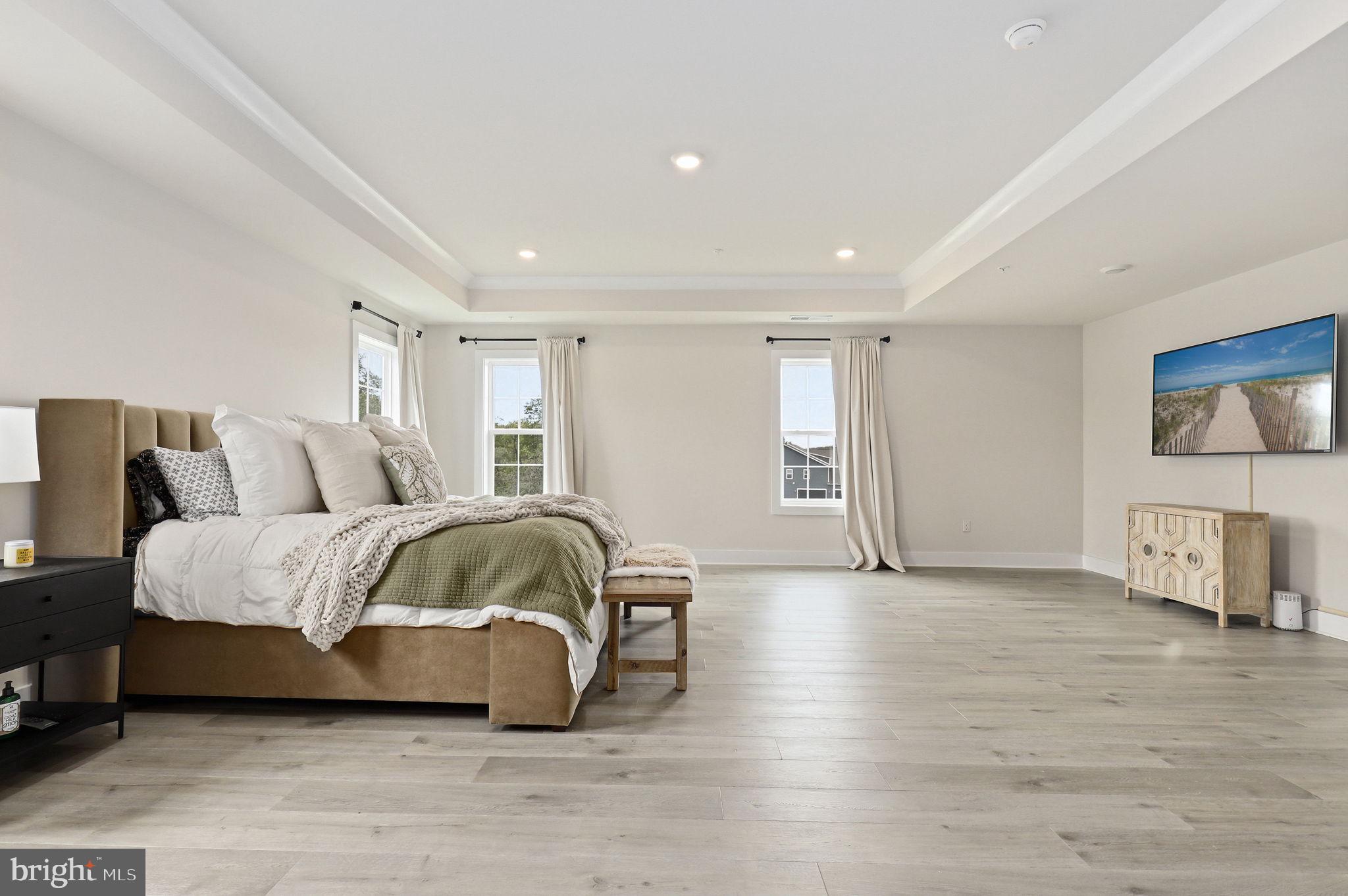 DARNESTOWN OUTSIDE - Residential