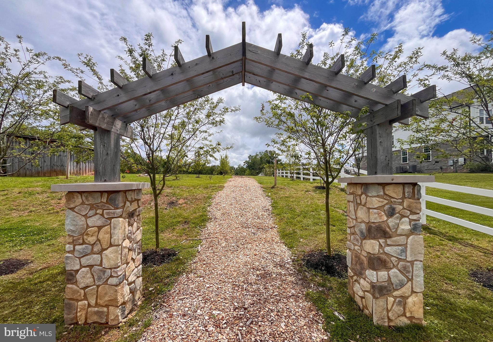 DARNESTOWN OUTSIDE - Residential