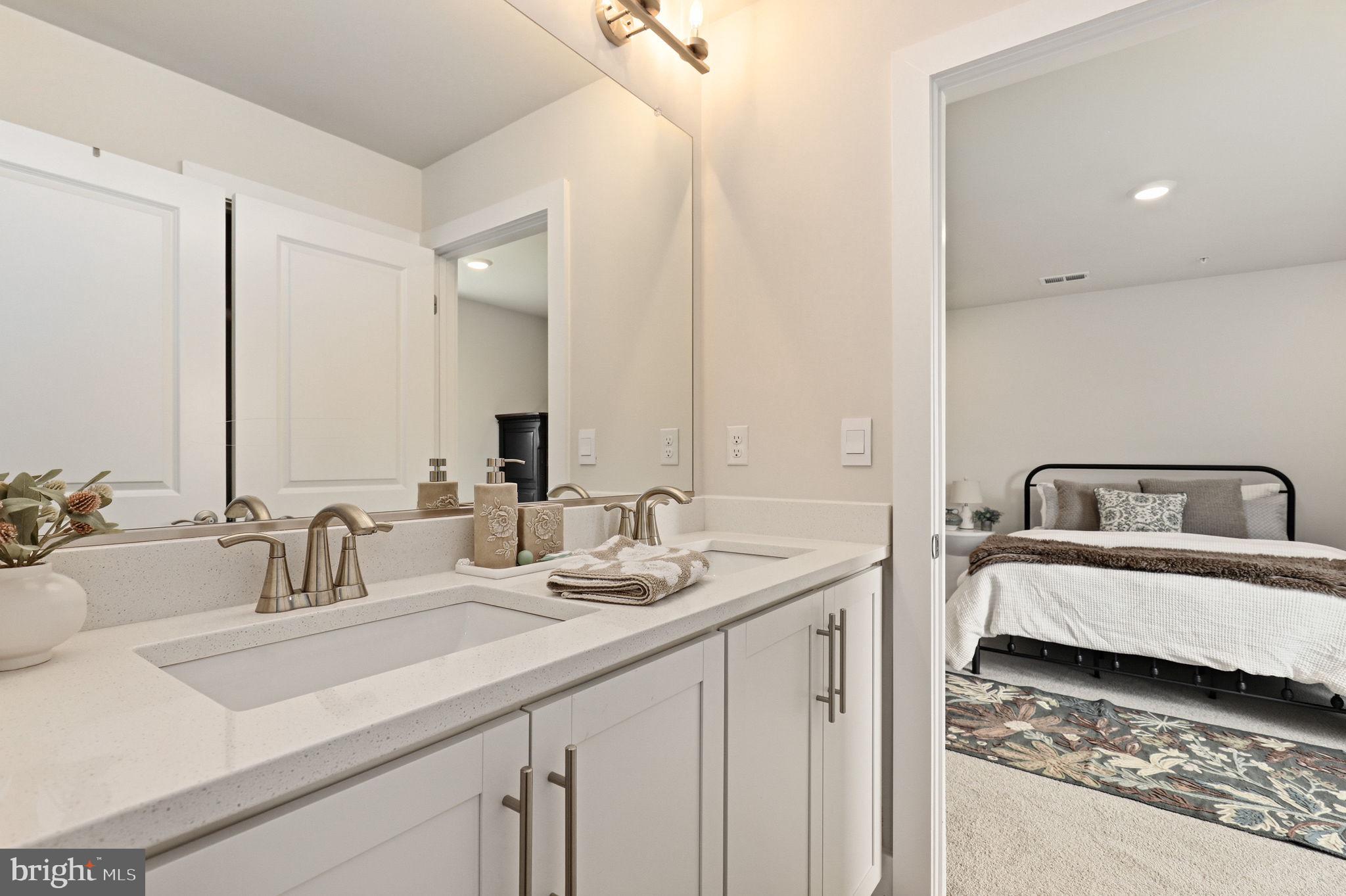 DARNESTOWN OUTSIDE - Residential