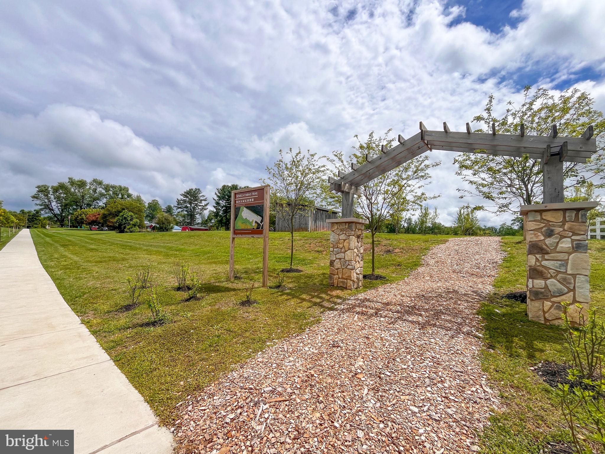 DARNESTOWN OUTSIDE - Residential