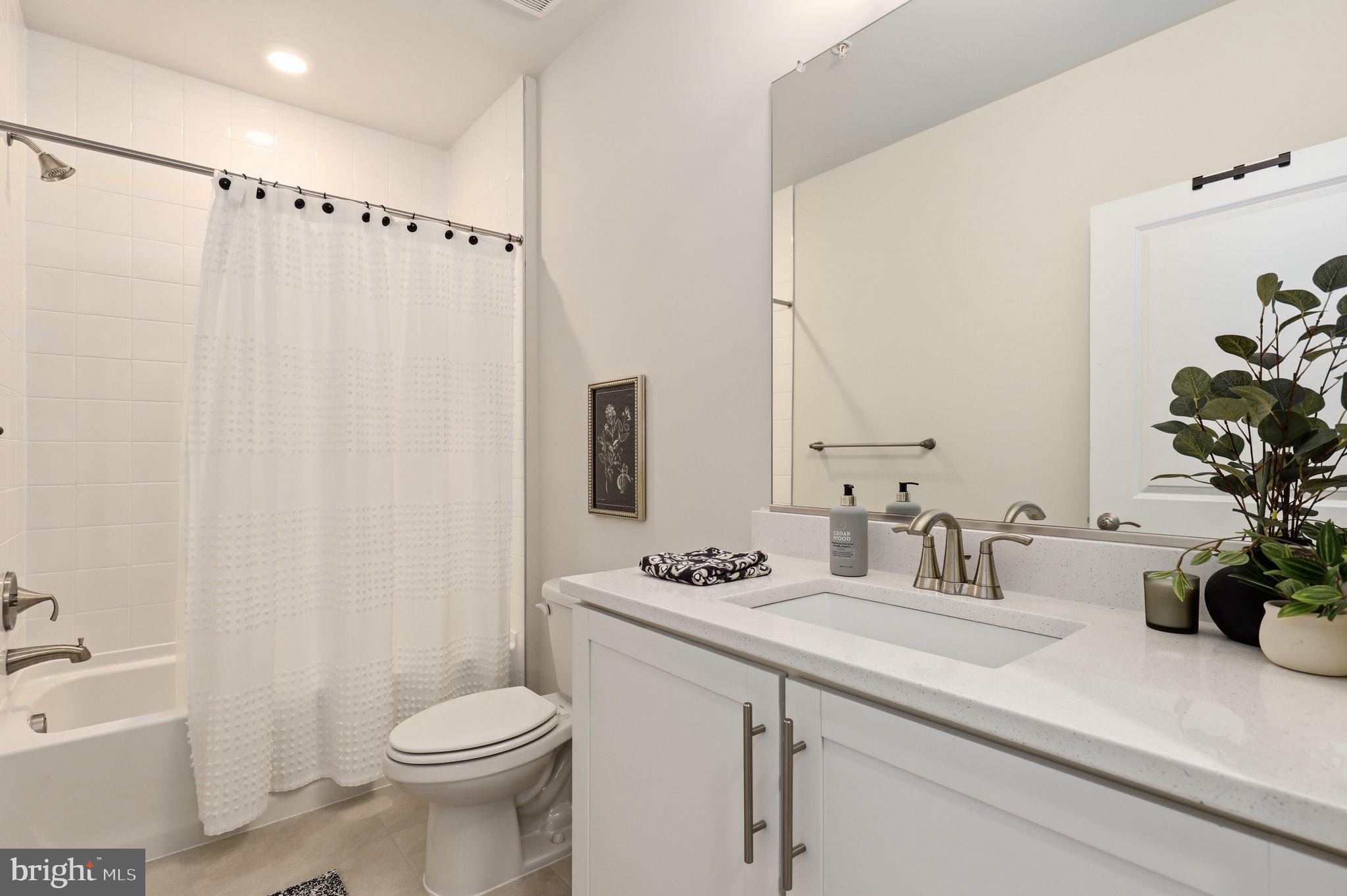 DARNESTOWN OUTSIDE - Residential