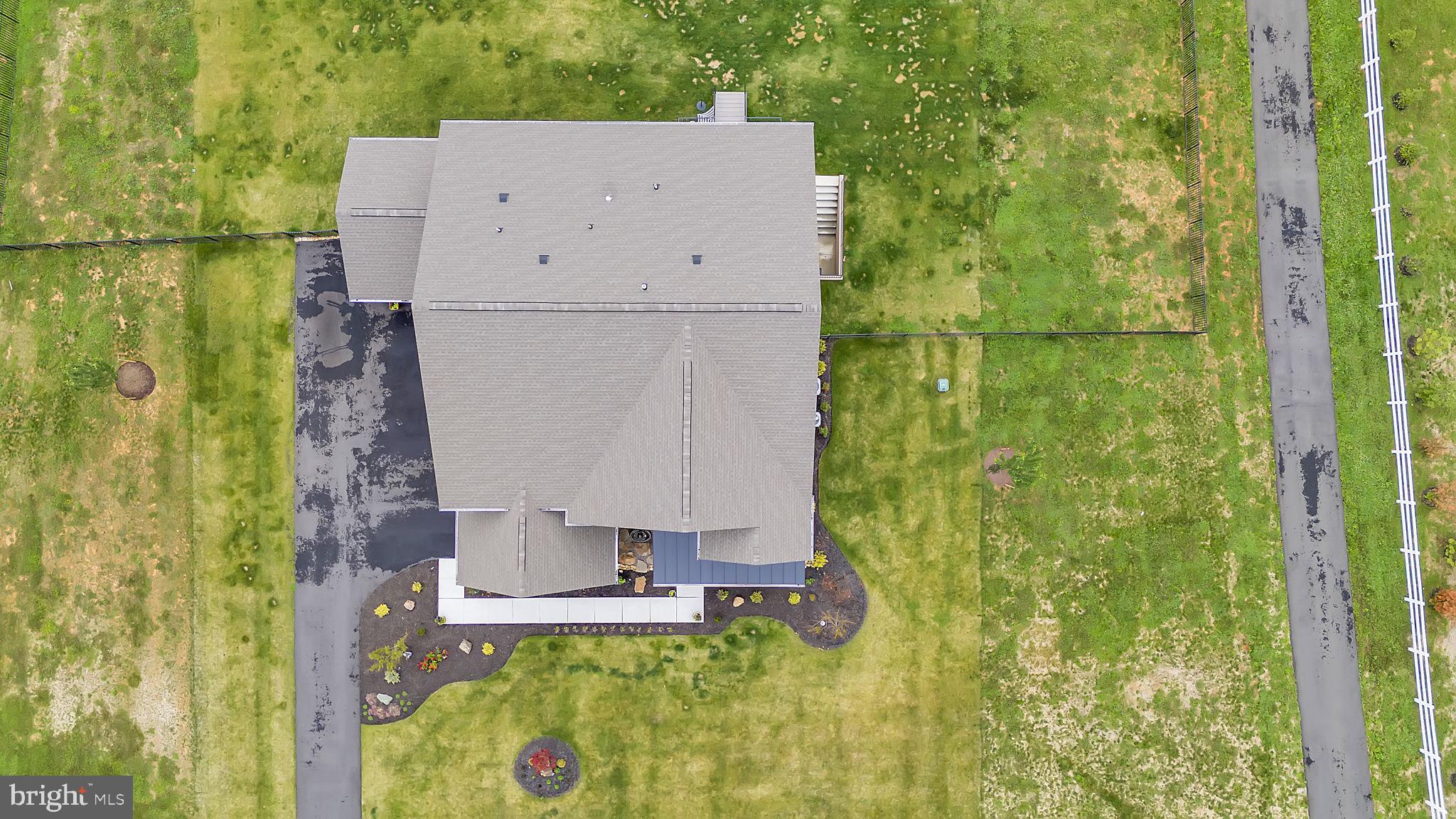 DARNESTOWN OUTSIDE - Residential