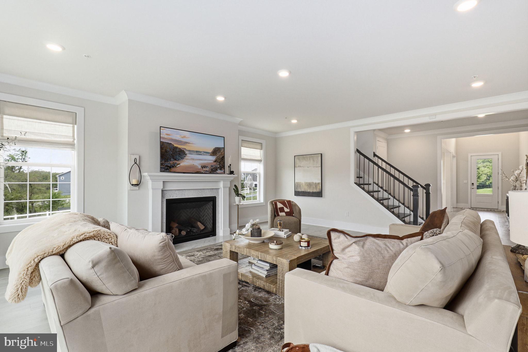 DARNESTOWN OUTSIDE - Residential
