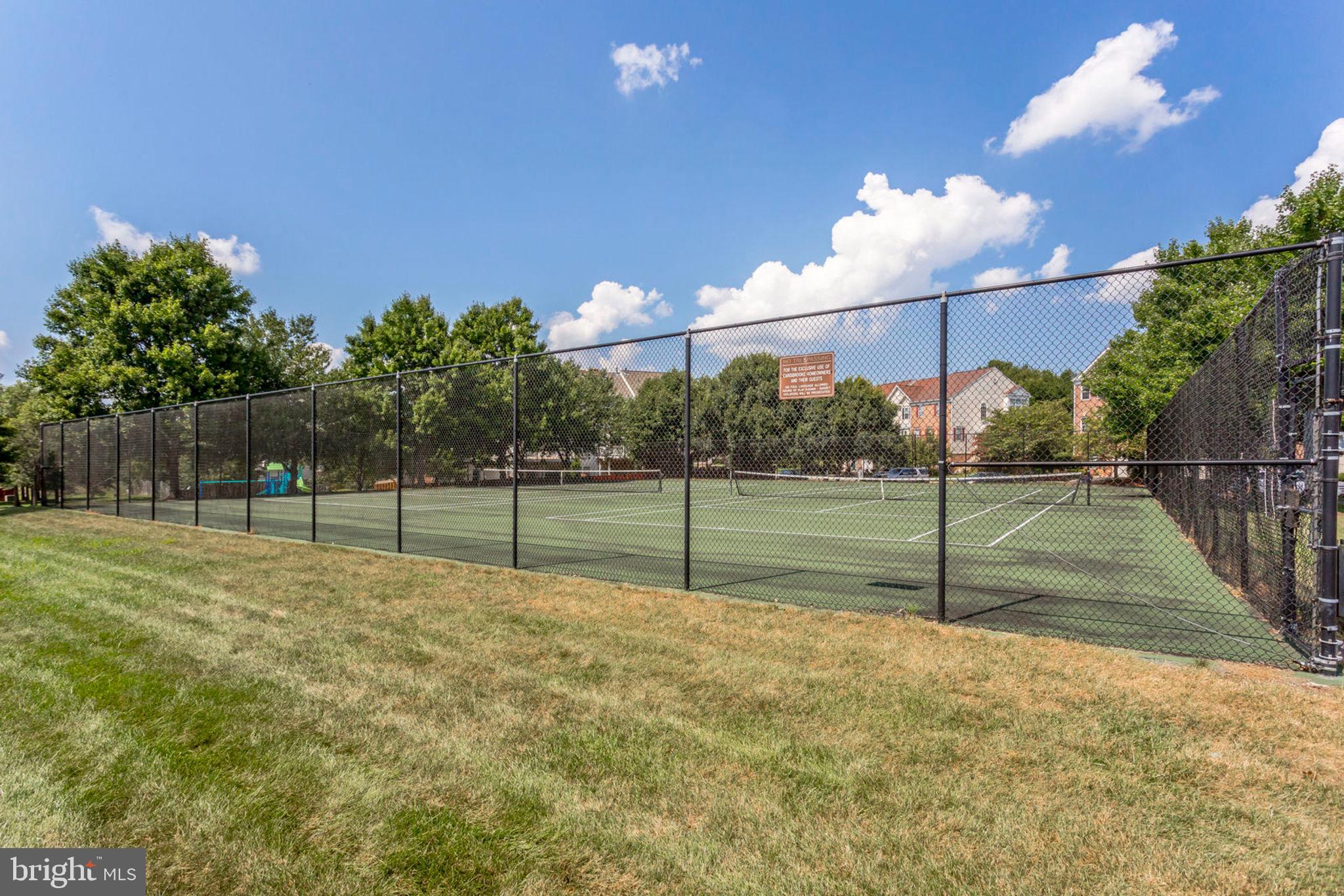 CROSSROADS MANOR - Residential