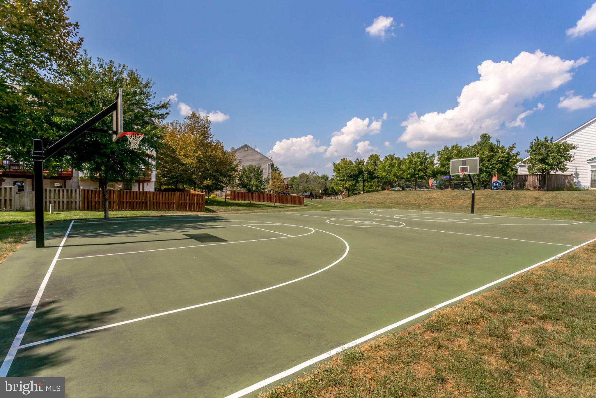 CROSSROADS MANOR - Residential