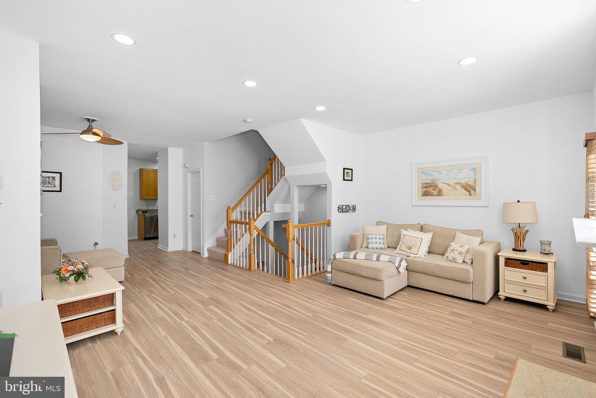 CROSSROADS MANOR - Residential