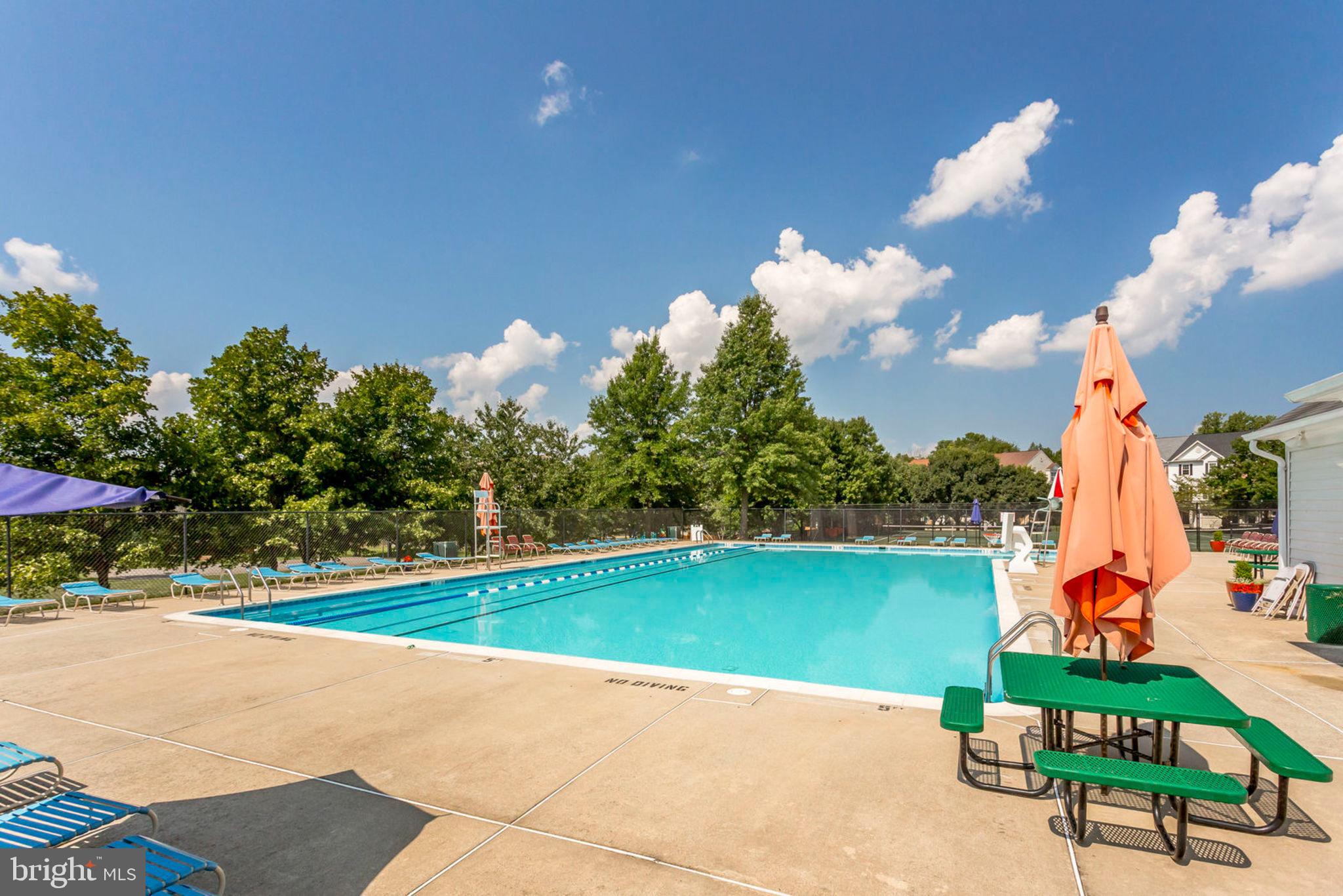 CROSSROADS MANOR - Residential