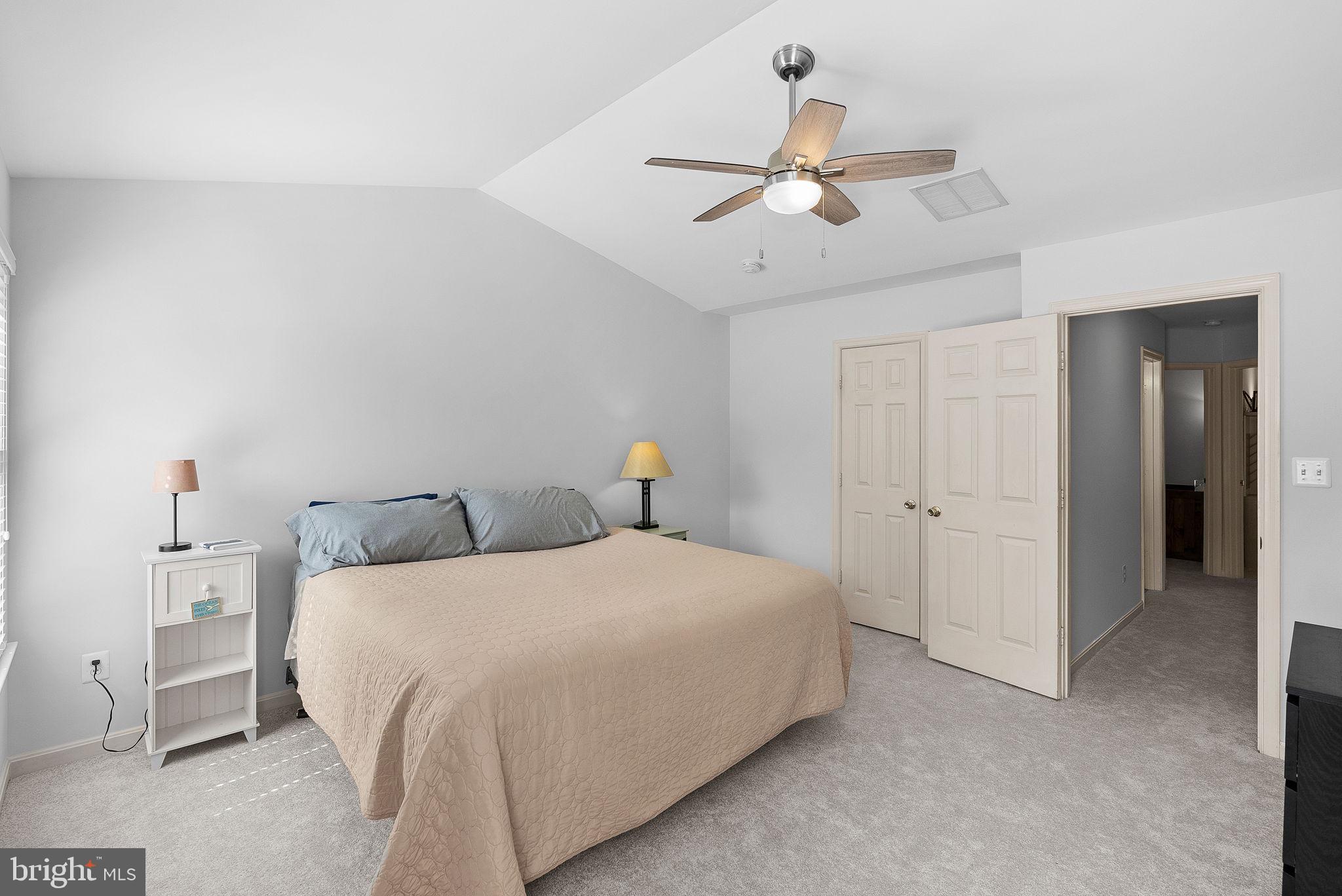 CROSSROADS MANOR - Residential