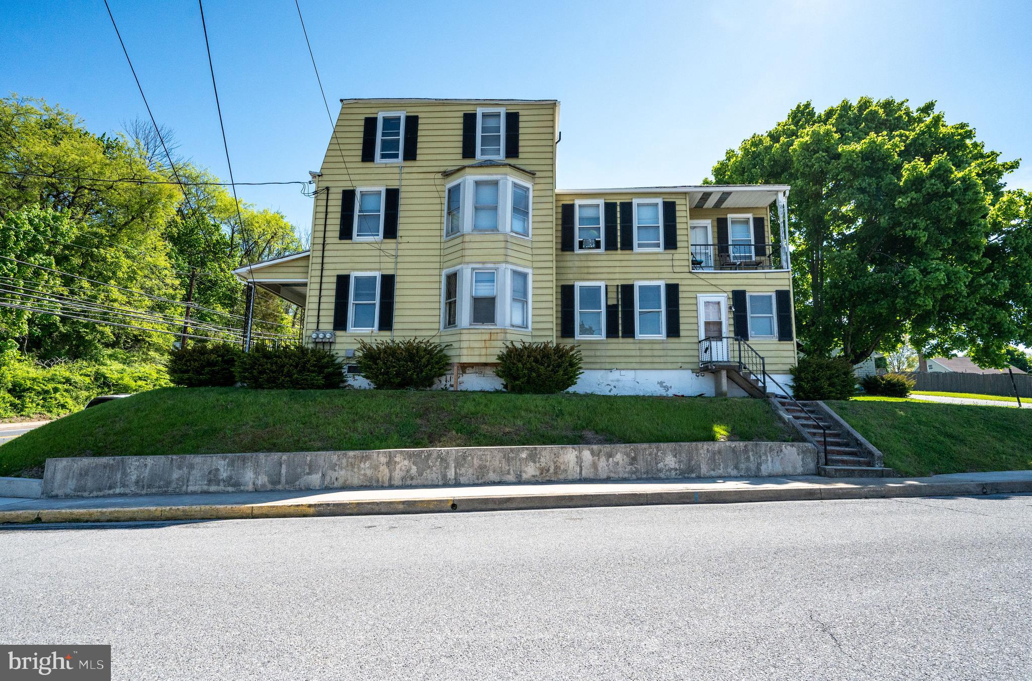 500 WINDSOR STREET