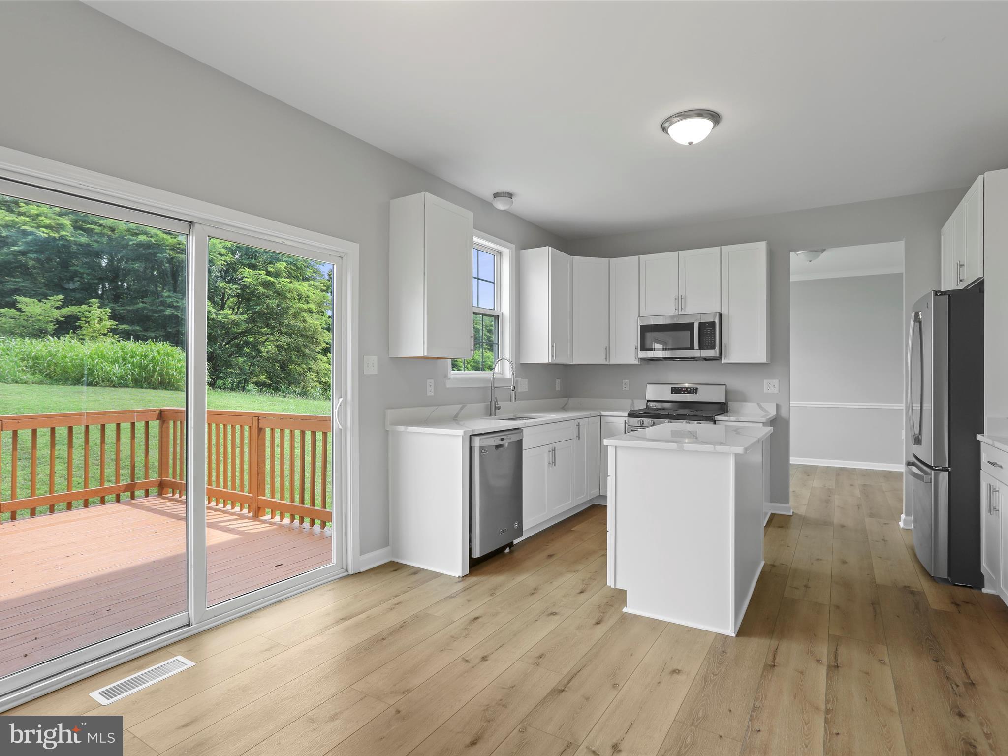 ARCHERS ROCK - Residential