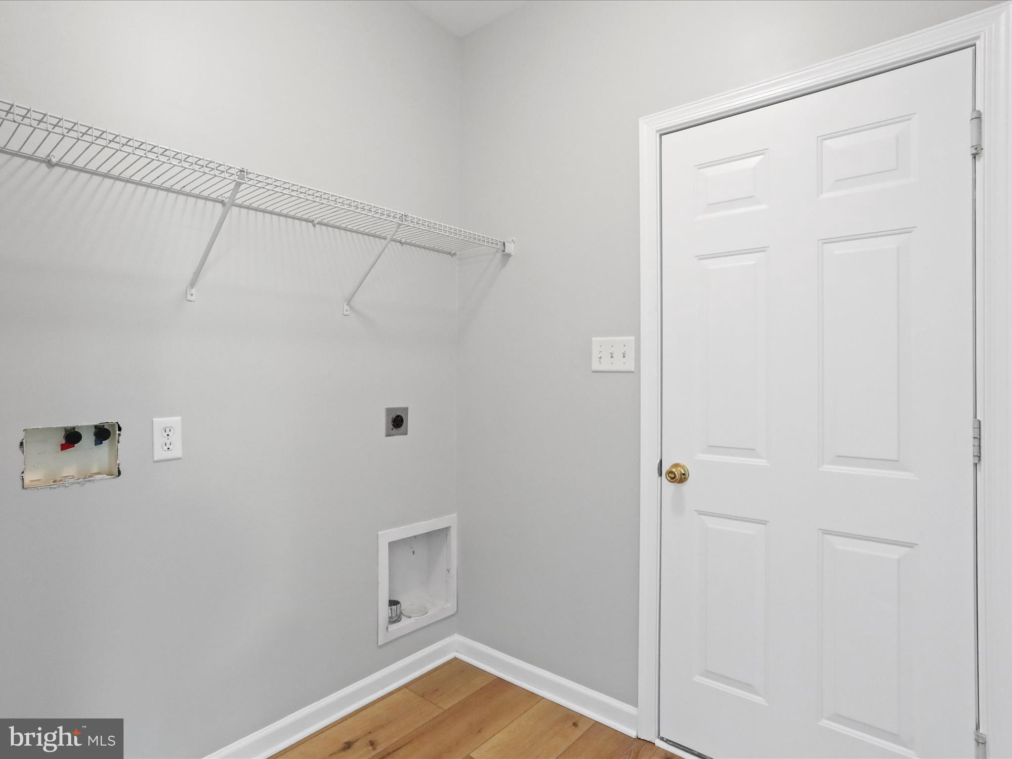 ARCHERS ROCK - Residential