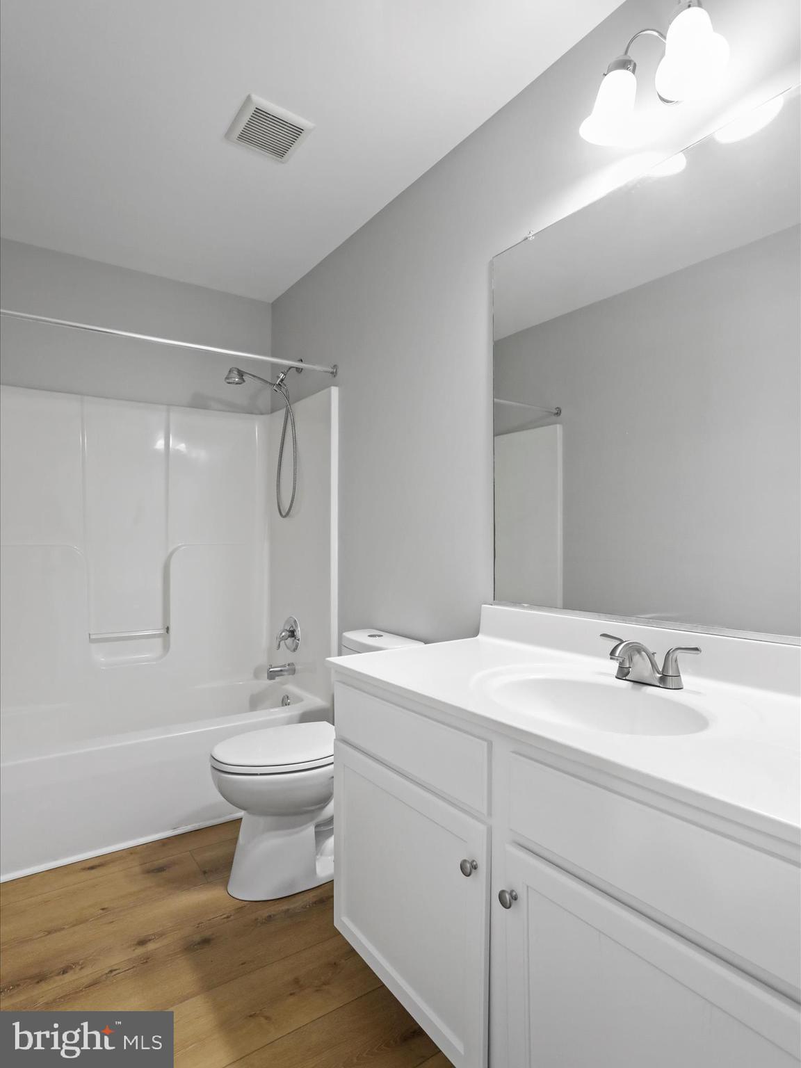 ARCHERS ROCK - Residential