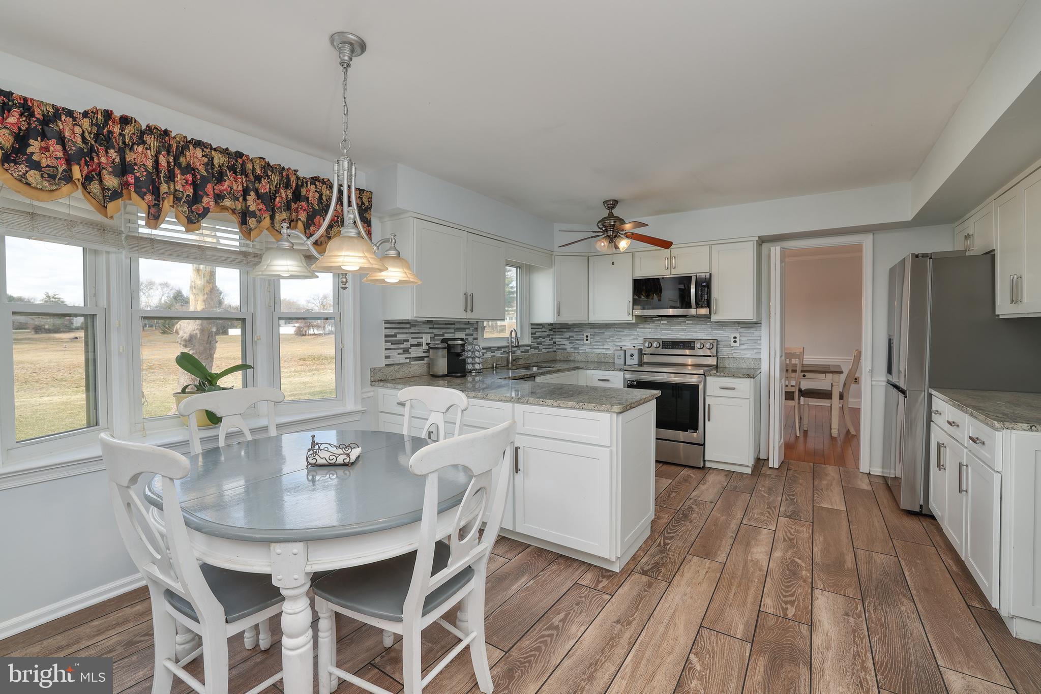 1363 LEXINGTON DRIVE