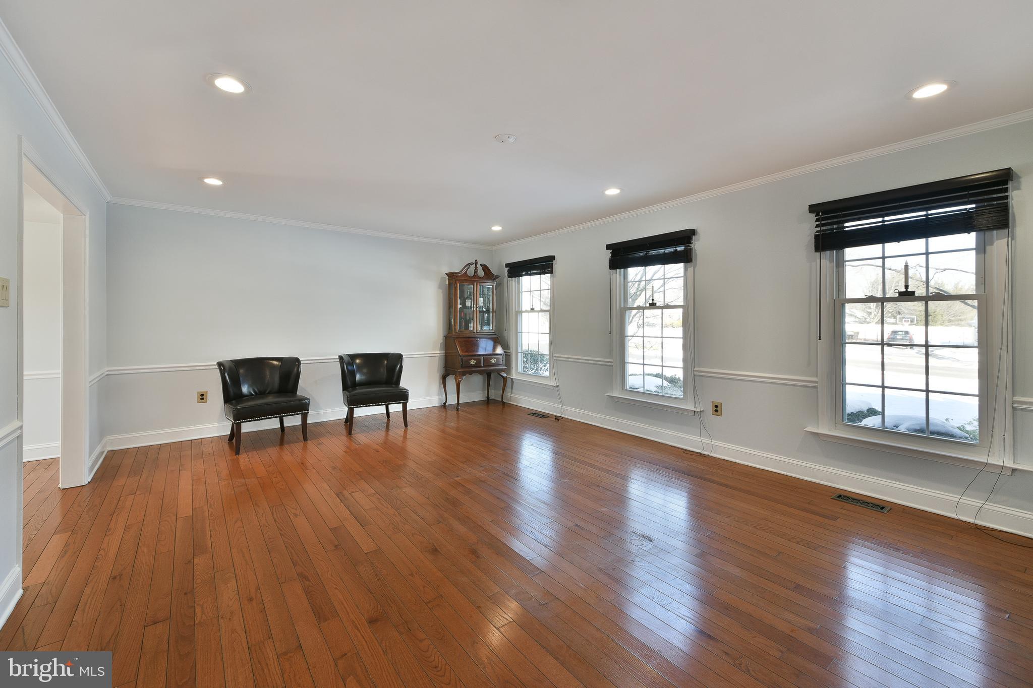 YARDLEY HUNT - Residential