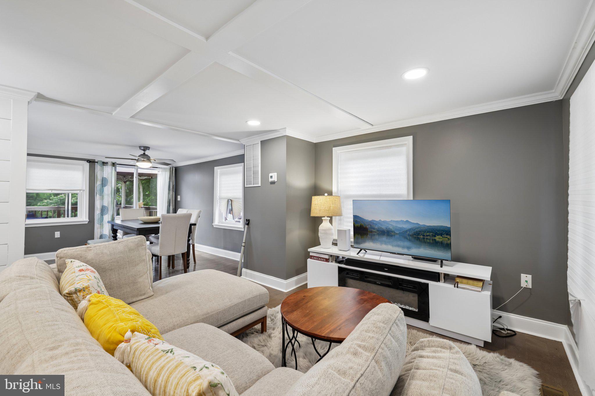 2624 ROCKS ROAD