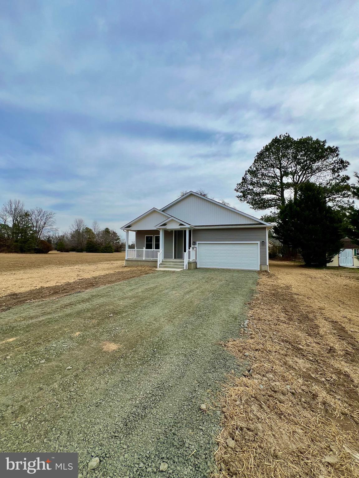192 WOODMOUNT DRIVE