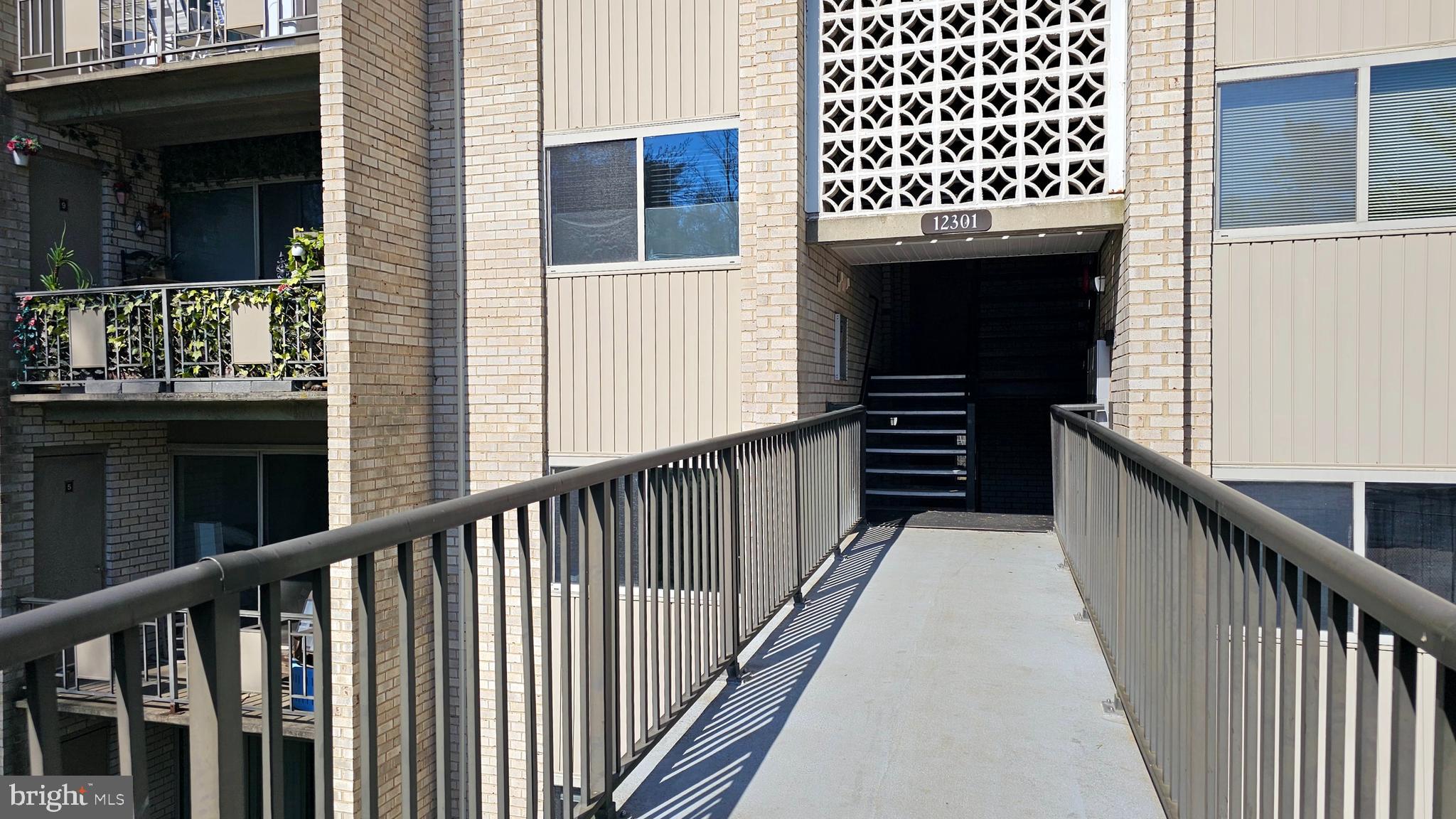 BETHESDA PARK - Residential