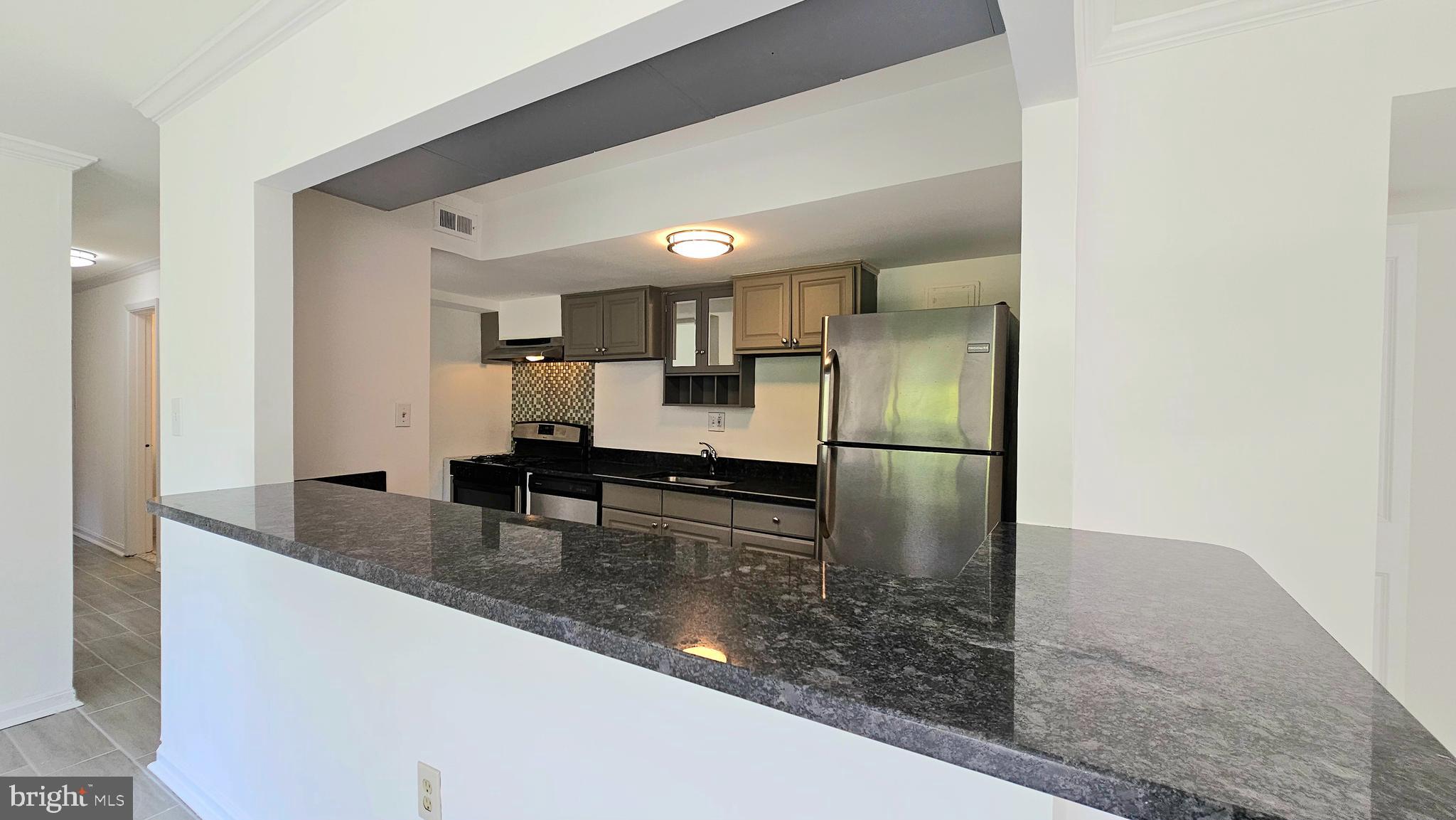 BETHESDA PARK - Residential