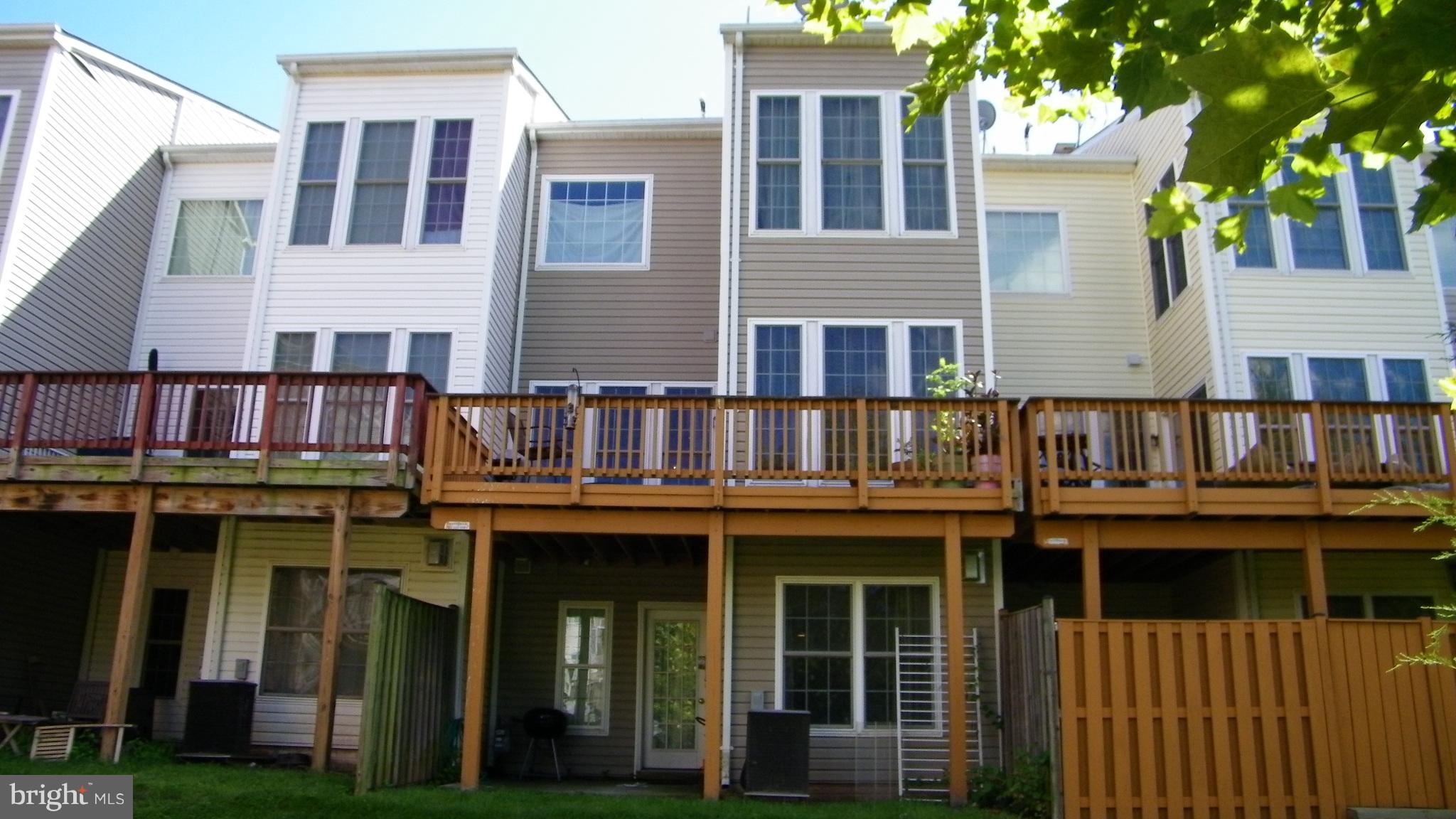 COPPERMINE CROSSING - Residential Lease