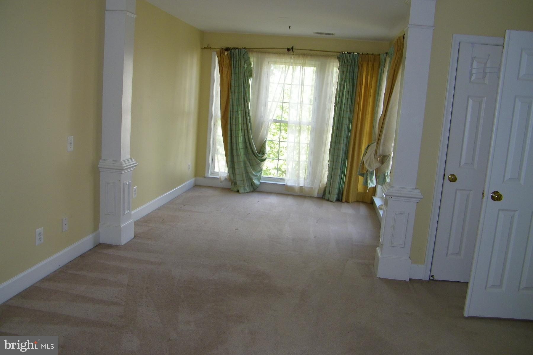 COPPERMINE CROSSING - Residential Lease