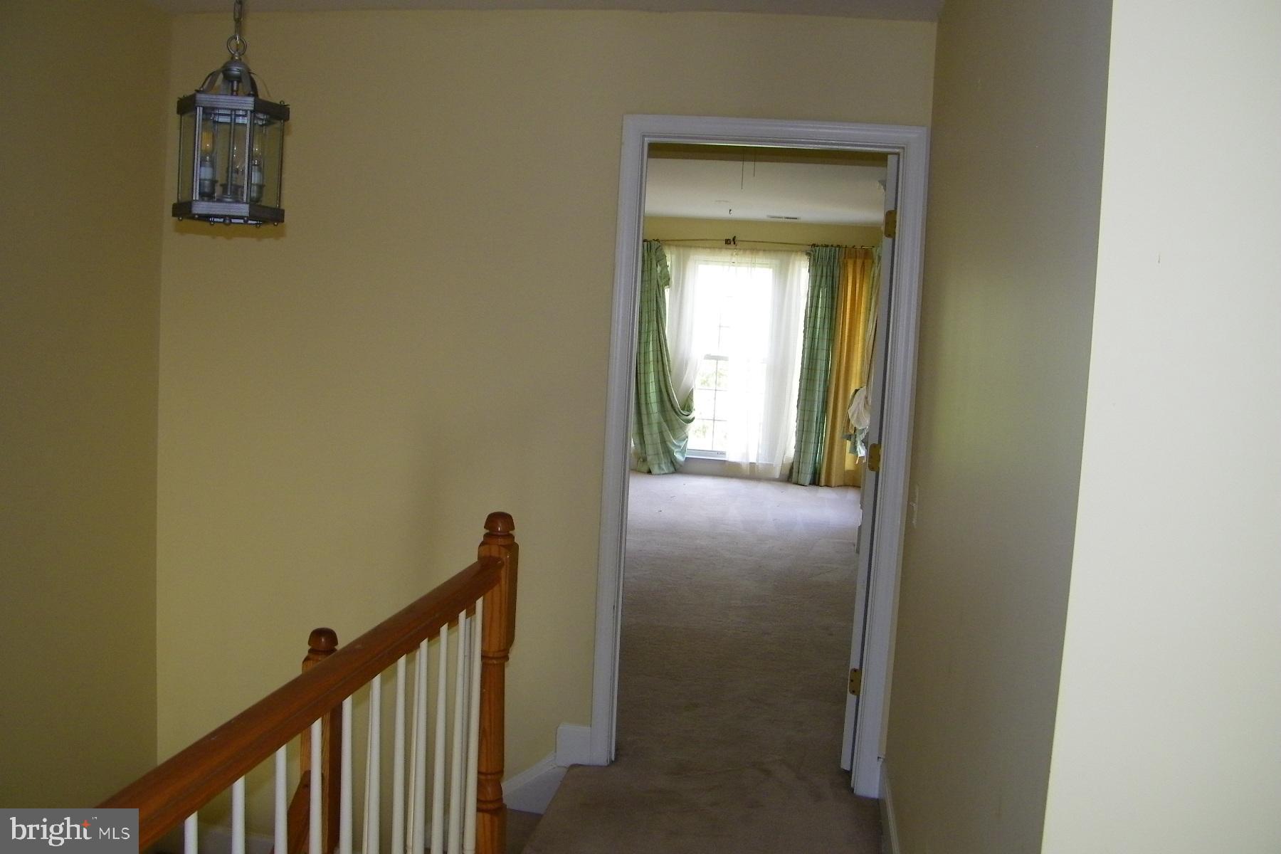 COPPERMINE CROSSING - Residential Lease