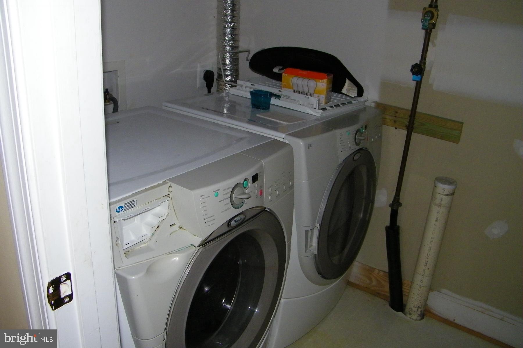 COPPERMINE CROSSING - Residential Lease