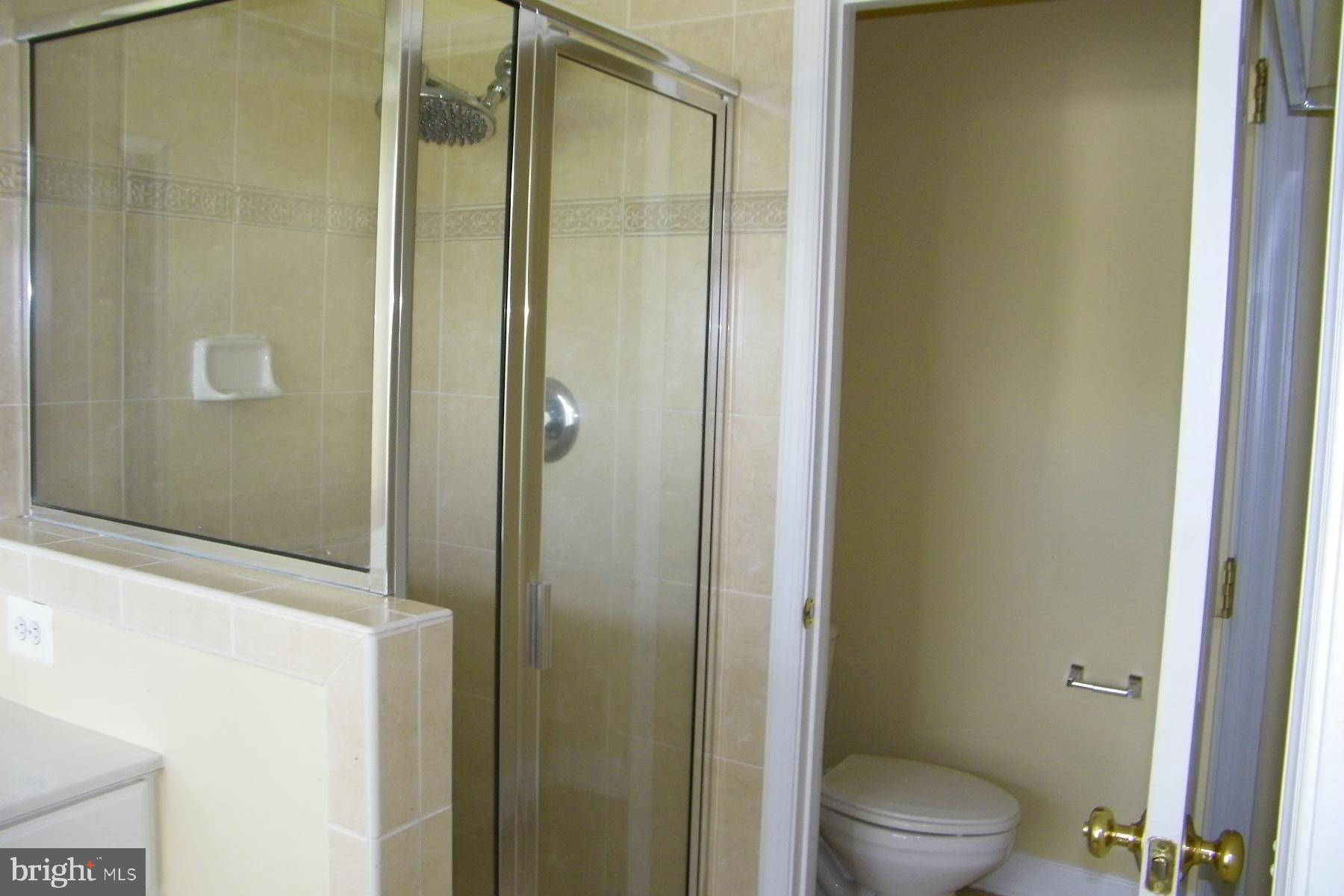 COPPERMINE CROSSING - Residential Lease