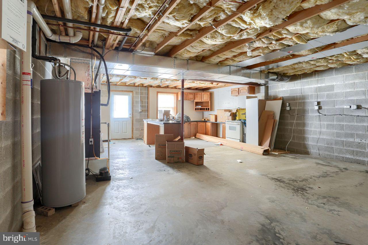 CHAMBERS KNOLL - Residential