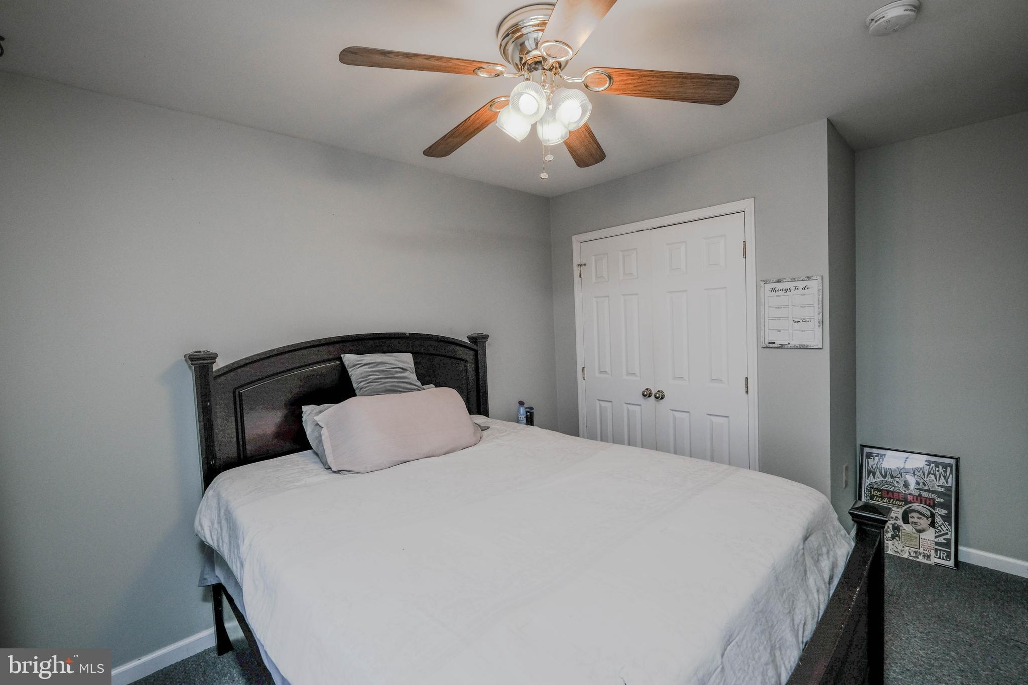 THE TOWNES AT OAKHURST - Residential Lease