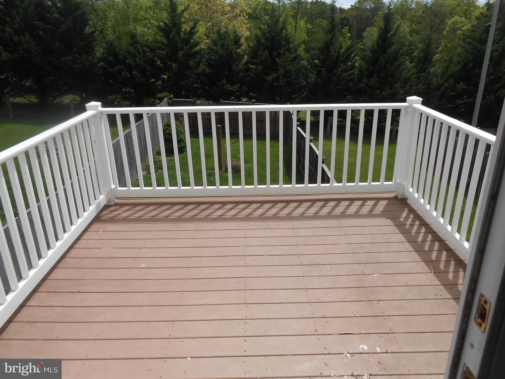 THE TOWNES AT OAKHURST - Residential Lease