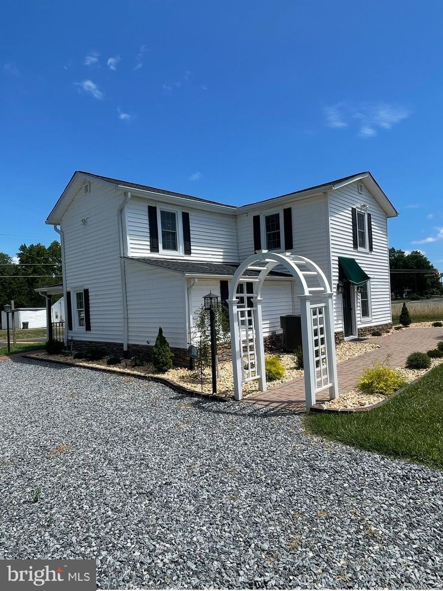 Welcome to this beautifully renovated property, ideally located just a jog away from the Harrison Crossing shopping center. This versatile property offers the perfect blend of modern comfort and business potential, making it ideal for both residential living and commercial use.

The interior has been thoughtfully upgraded with contemporary finishes, including modern paint styles, recessed lighting, and LVP throughout both levels. Whether you're looking to live, work, or invest, this property offers a rare opportunity in a high-traffic and high-demand area. Don't miss out on this unique and flexible space! 

--