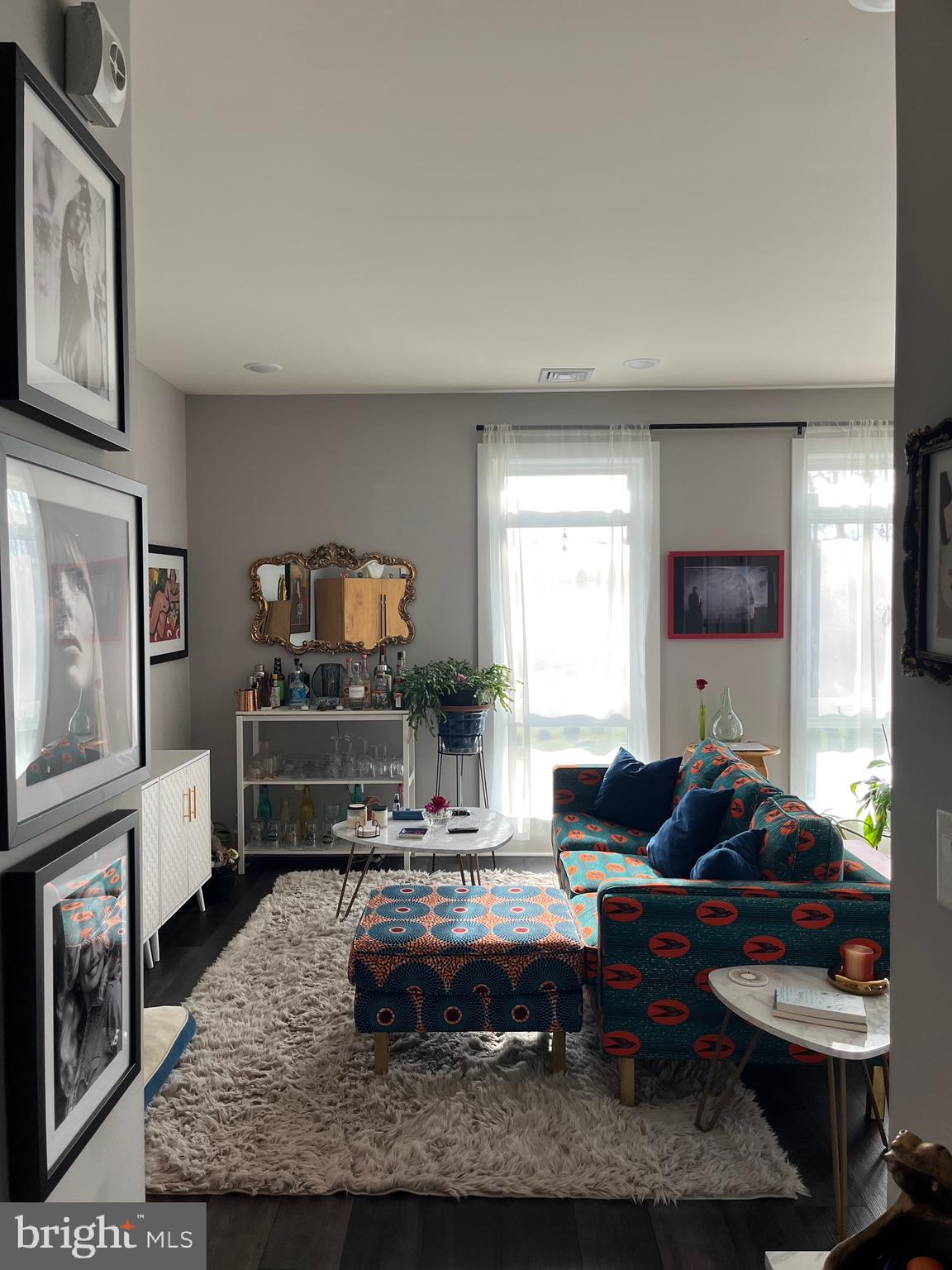 EAST FALLS - Residential Lease