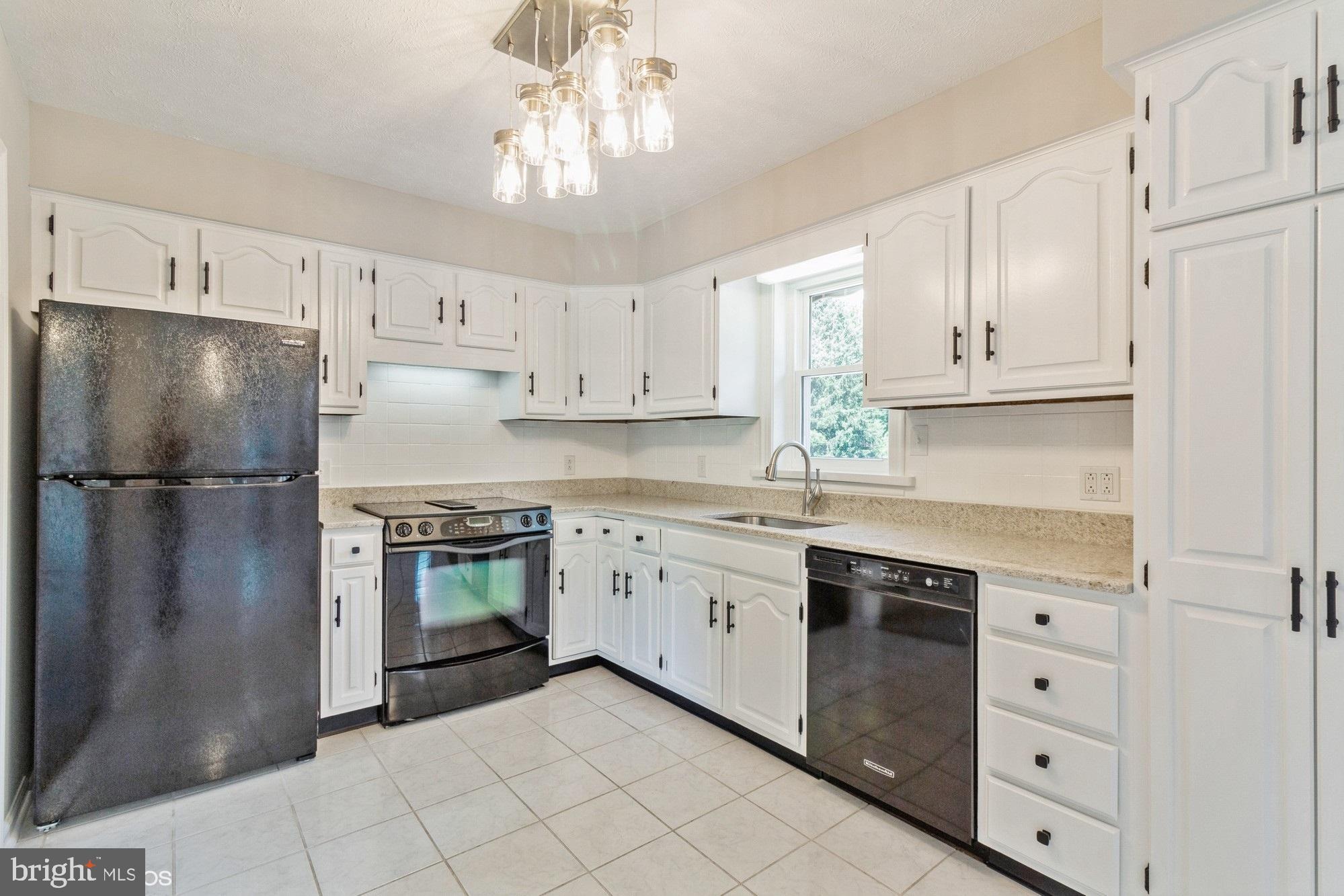 ORCHARD VIEW ESTATES - Residential