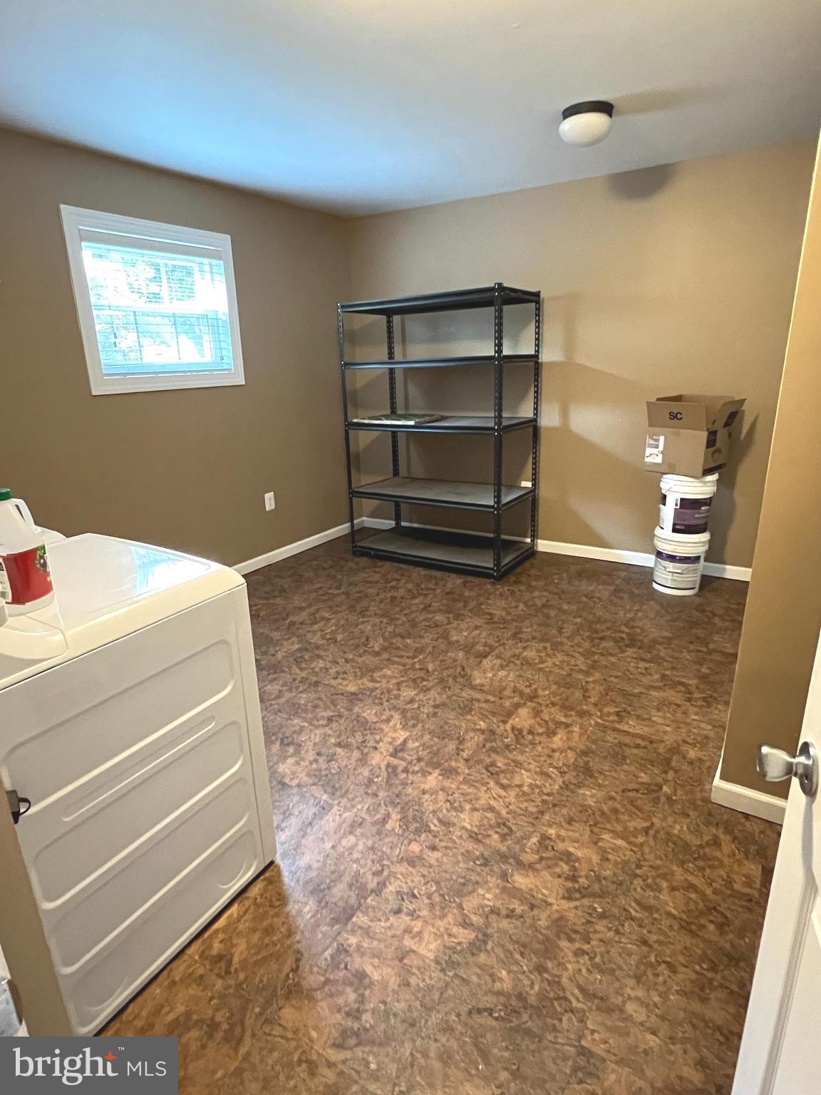 STRATHMEADE SQUARE - Residential