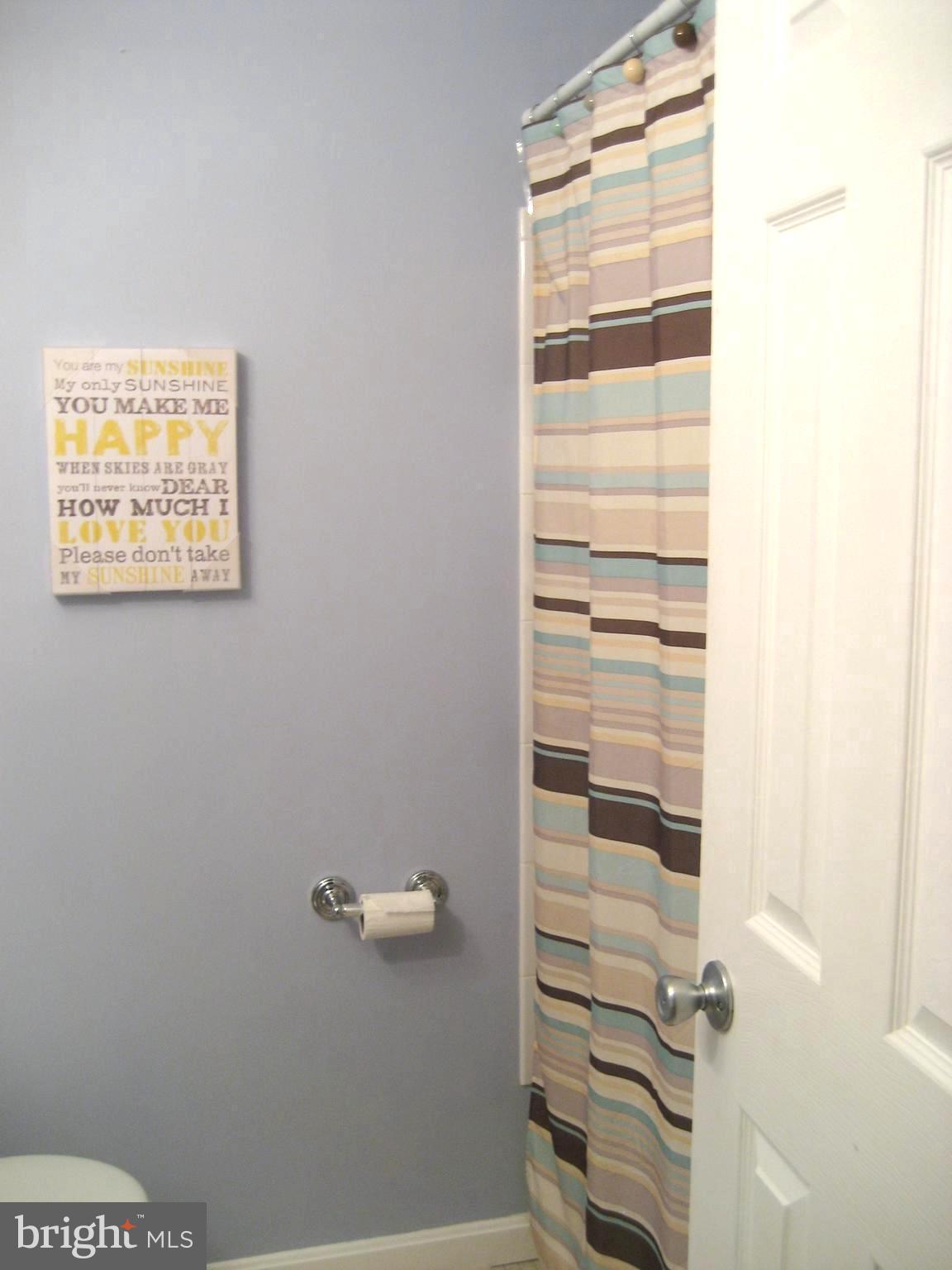 STRATHMEADE SQUARE - Residential