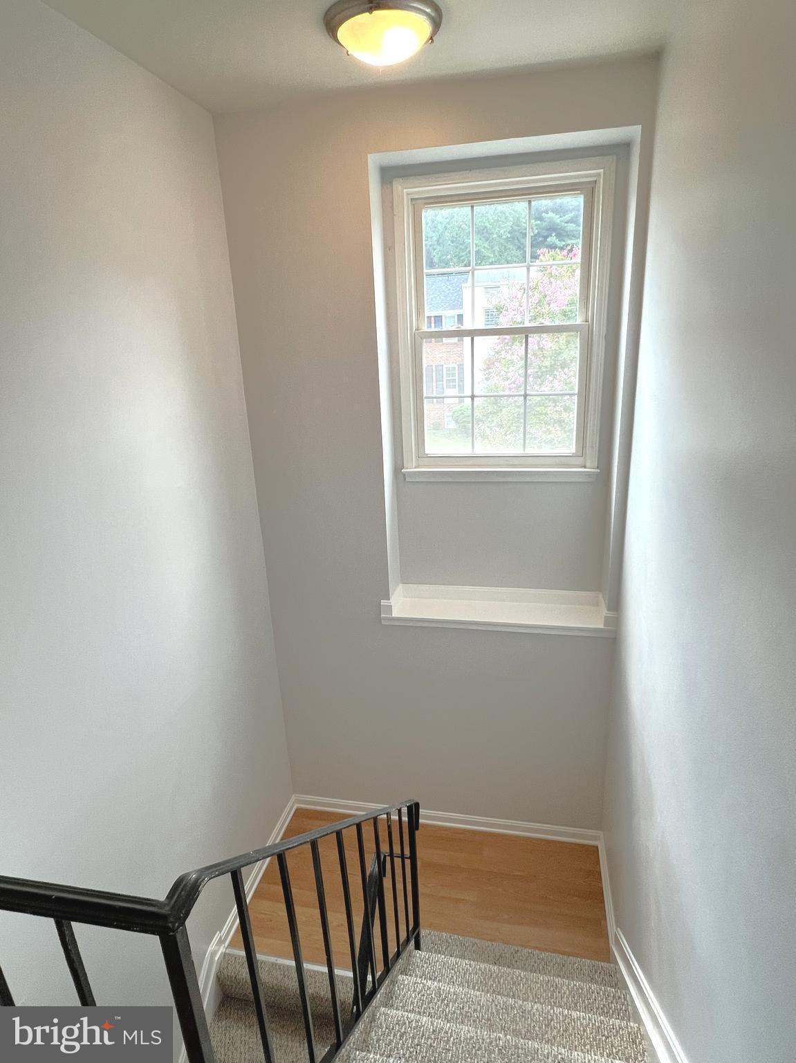 STRATHMEADE SQUARE - Residential