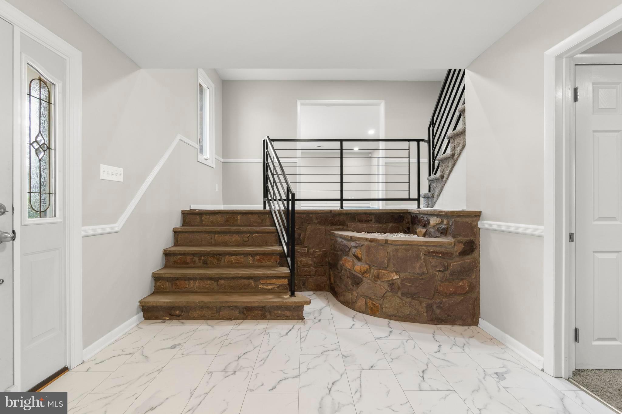 1261 UNIVERSITY DRIVE